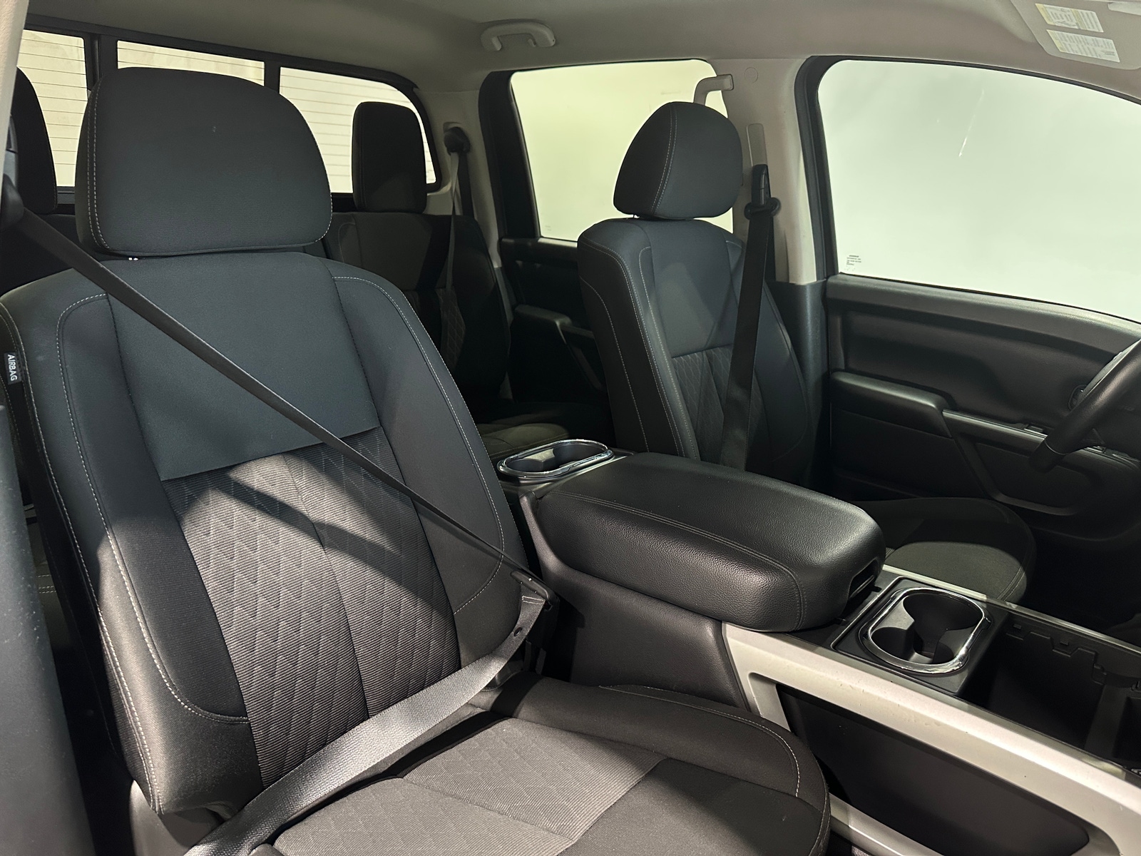 Thumbnail: 2018 Nissan Titan - 2
