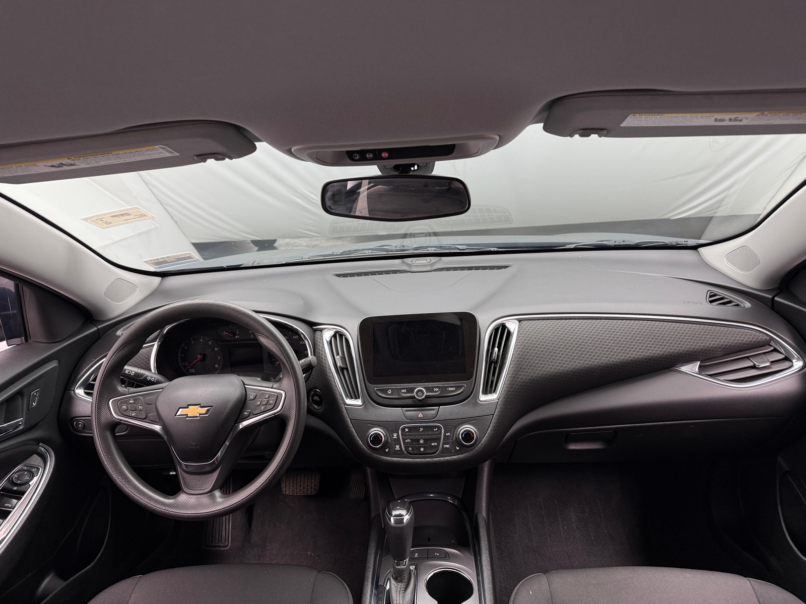Thumbnail: 2019 Chevrolet Malibu - 3