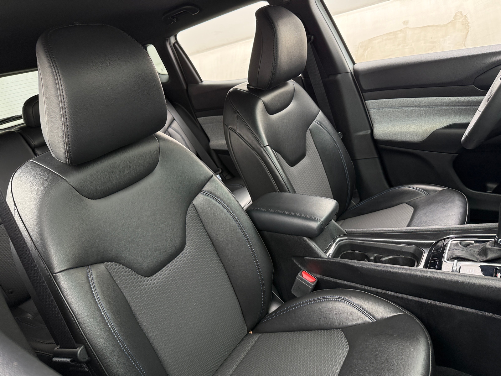 Thumbnail: 2023 Jeep Compass - 2