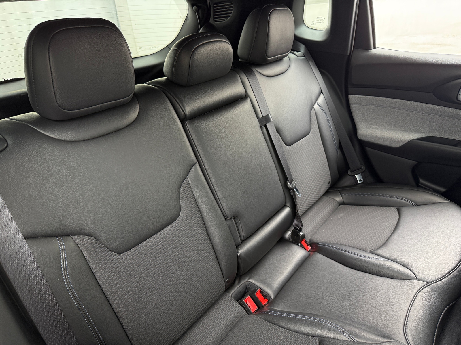 Thumbnail: 2023 Jeep Compass - 6