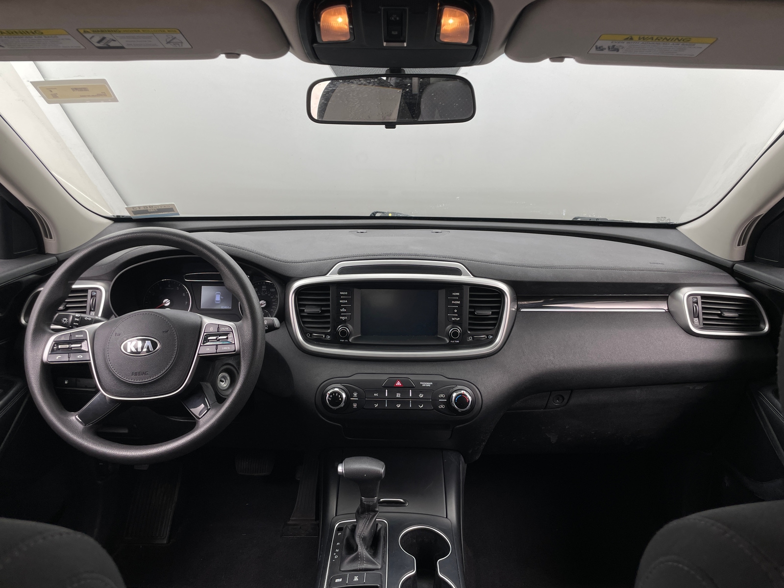 Thumbnail: 2020 Kia Sorento - 3