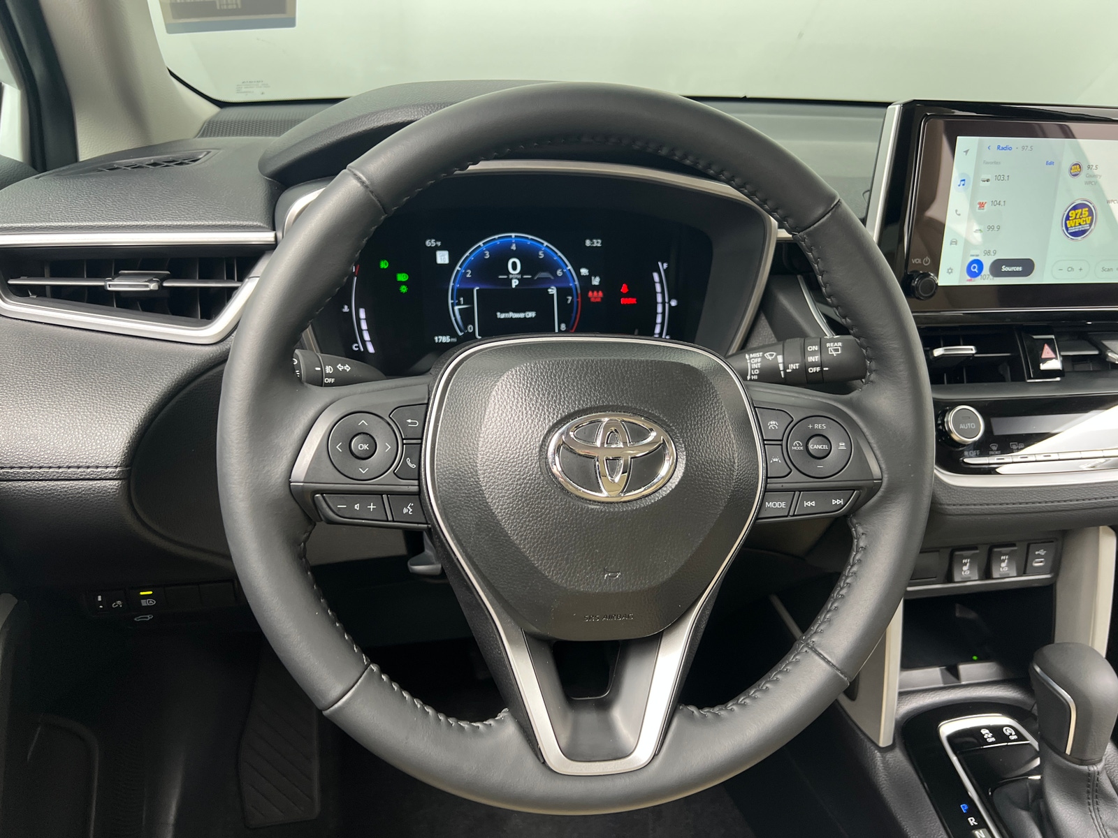 Thumbnail: 2025 Toyota Corolla Cross - 4