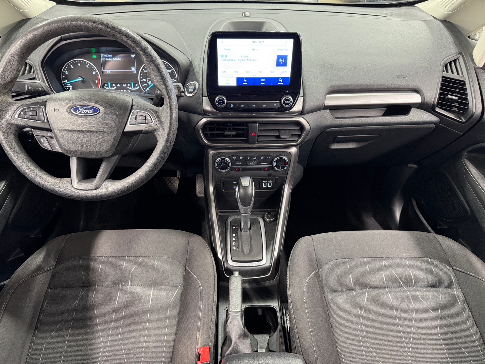 Thumbnail: 2022 Ford EcoSport - 3