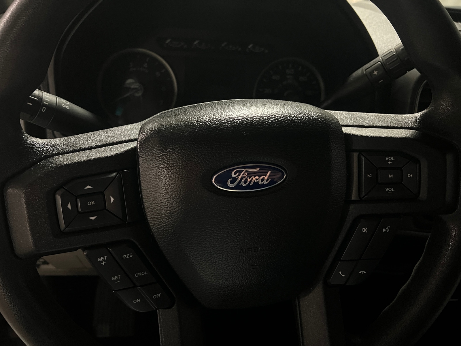 Thumbnail: 2018 Ford Econoline - 5