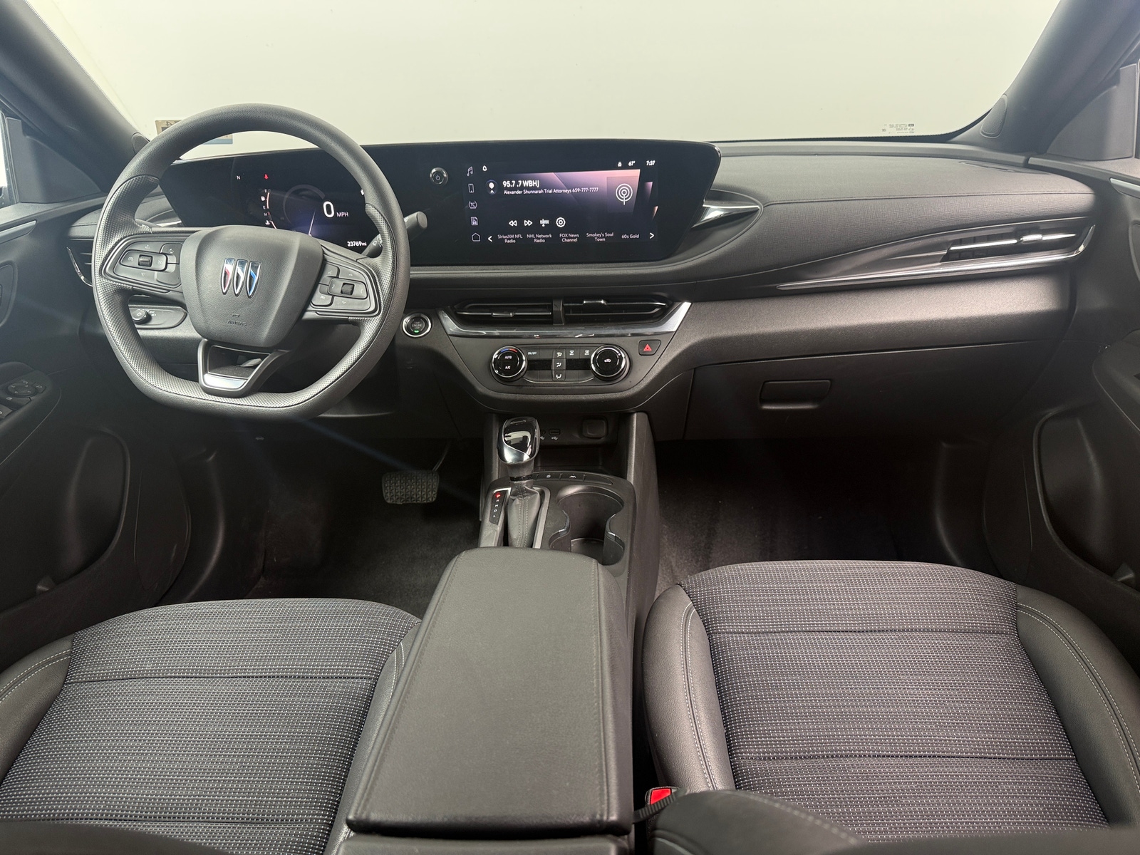 Thumbnail: 2025 Buick Envista - 3