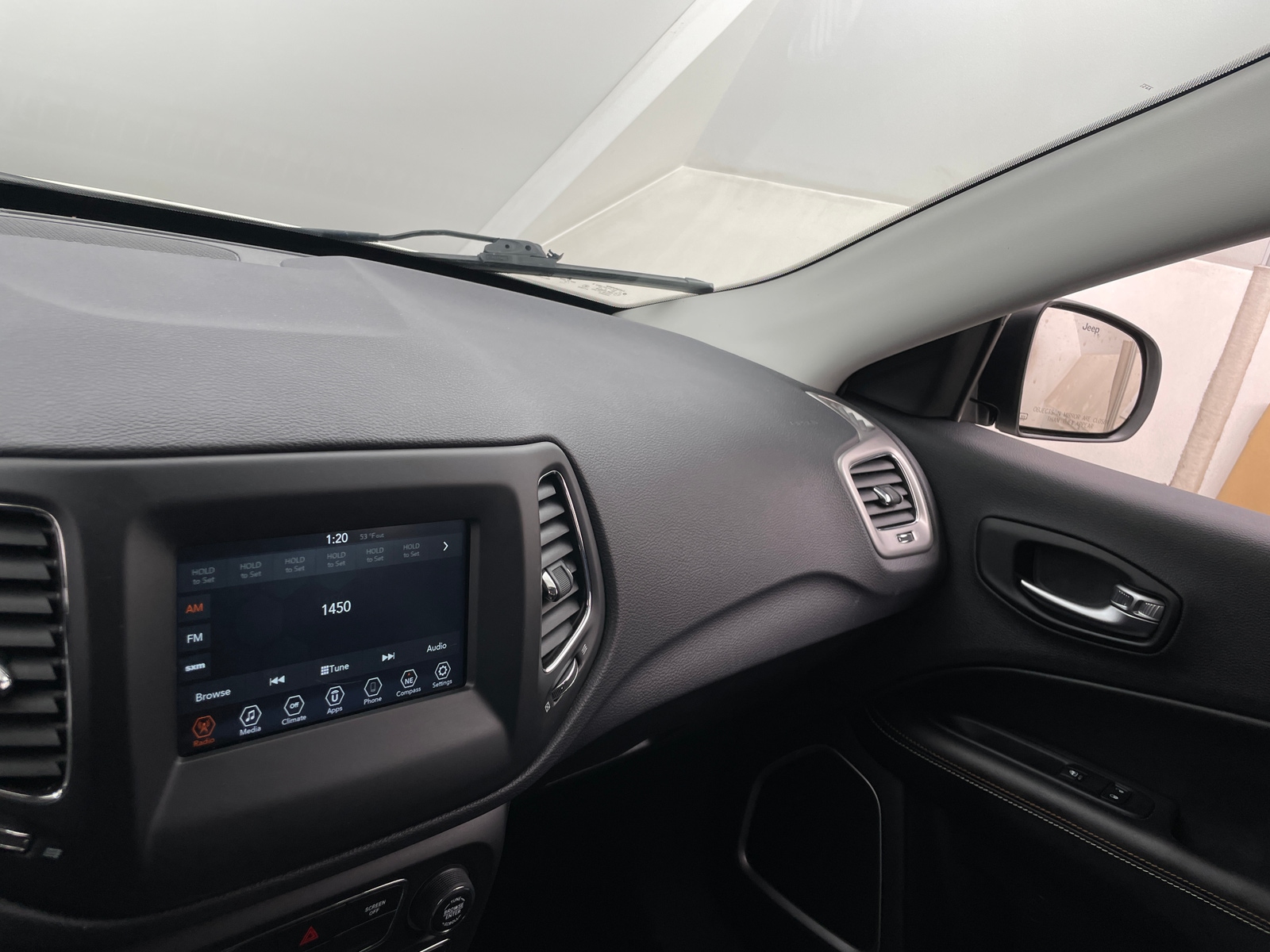 Thumbnail: 2019 Jeep Compass - 4