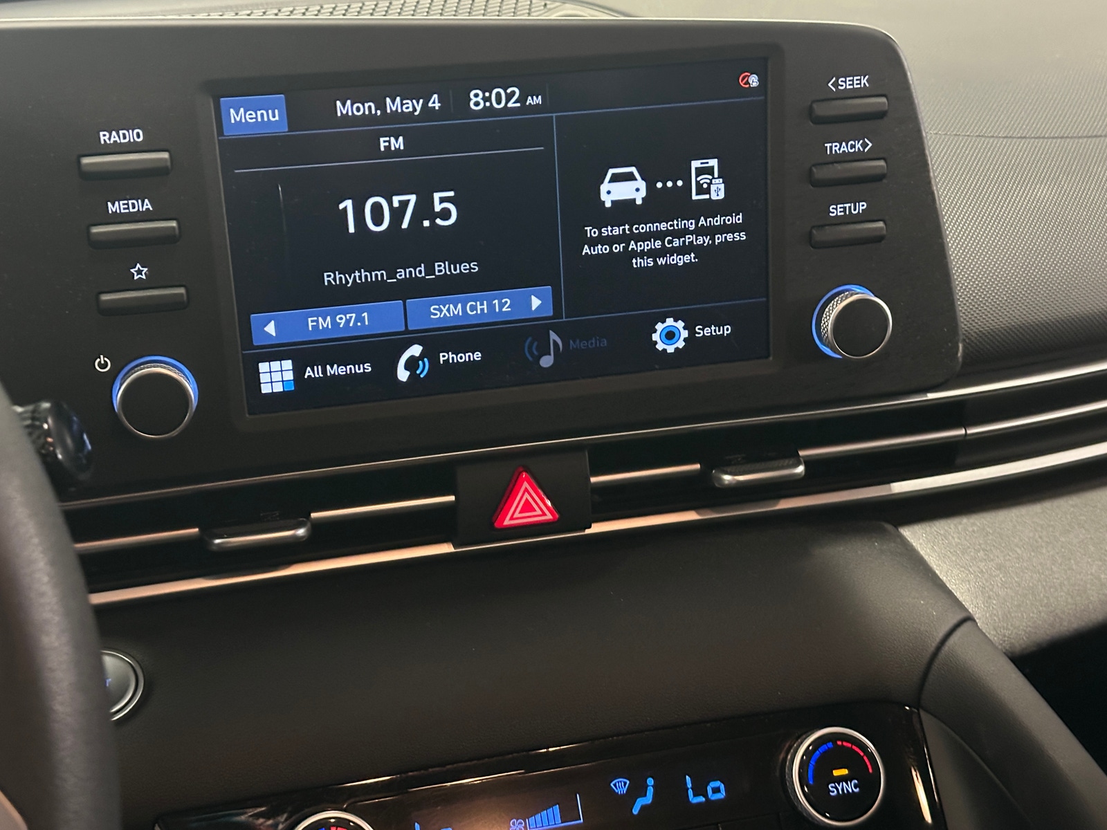 Thumbnail: 2021 Hyundai Elantra - 4