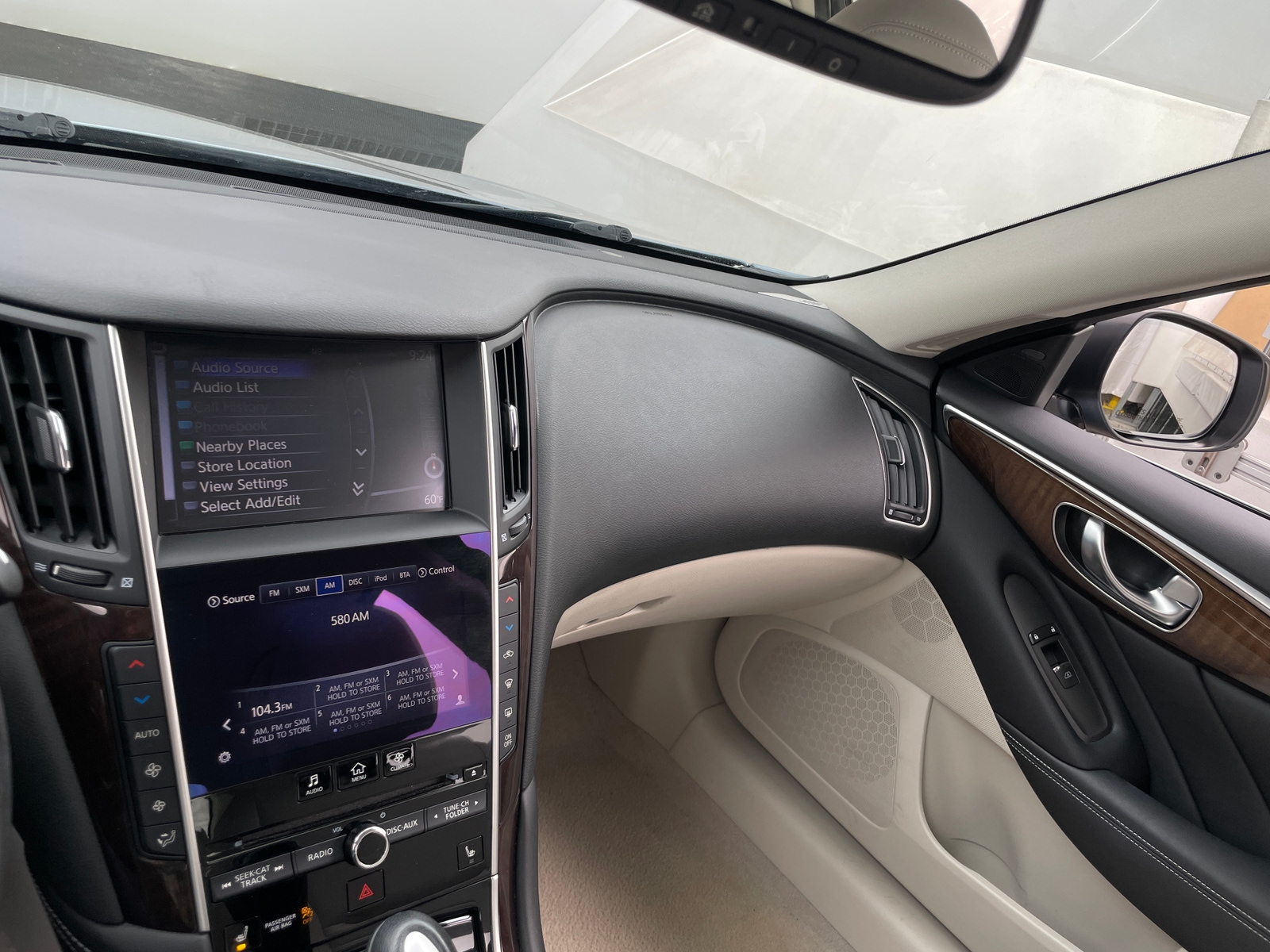 Thumbnail: 2016 INFINITI Q50 - 3