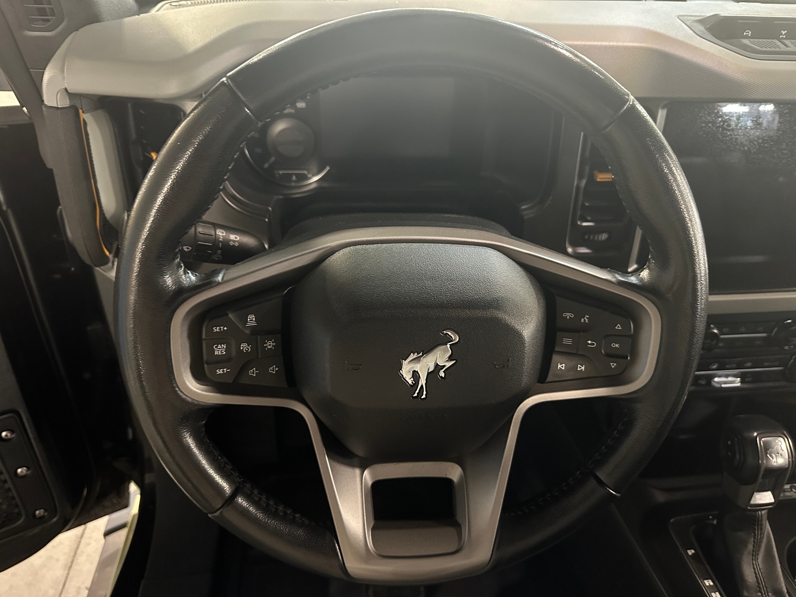Thumbnail: 2022 Ford Bronco - 4