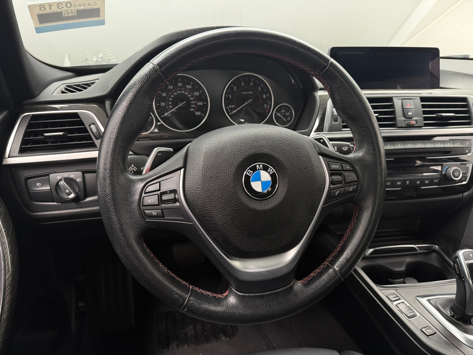 Thumbnail: 2016 BMW 3 Series - 4