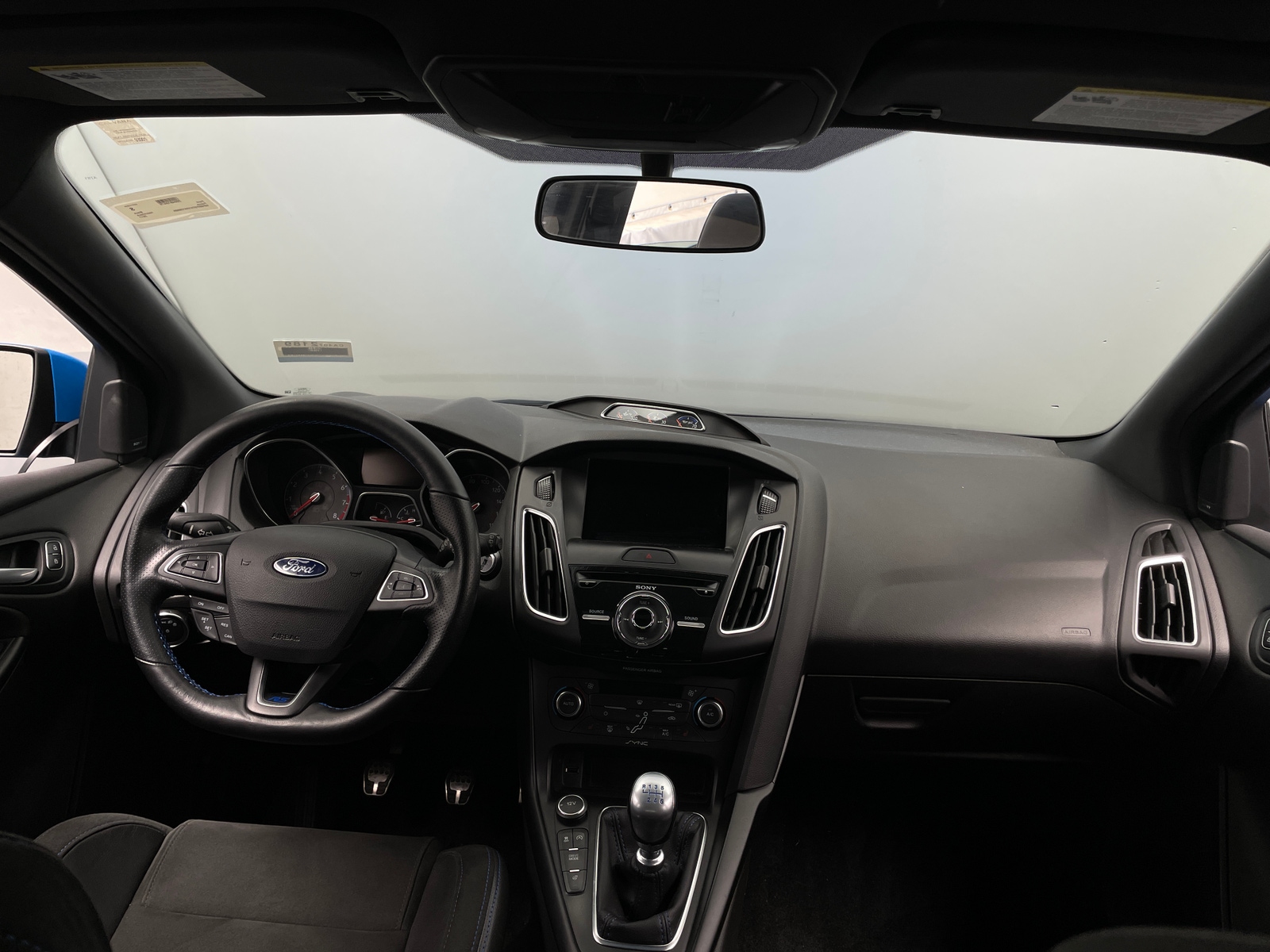 Thumbnail: 2017 Ford Focus - 3