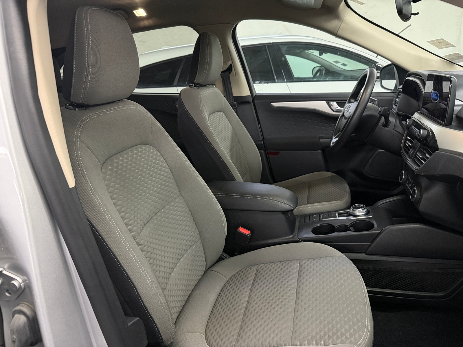Thumbnail: 2020 Ford Escape - 2