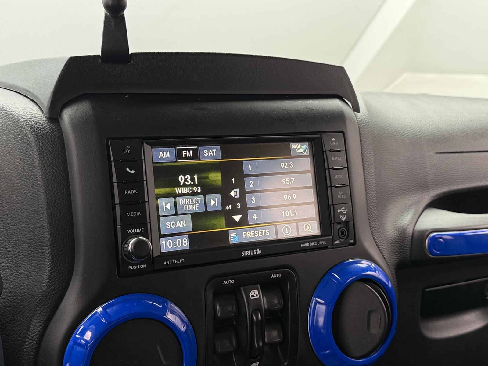Thumbnail: 2016 Jeep Wrangler - 4