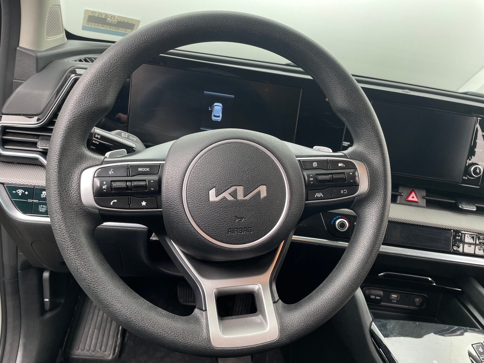 Thumbnail: 2023 Kia Sportage - 5