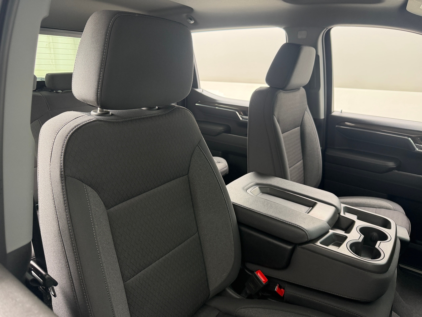 Thumbnail: 2024 Chevrolet Silverado 1500 - 2