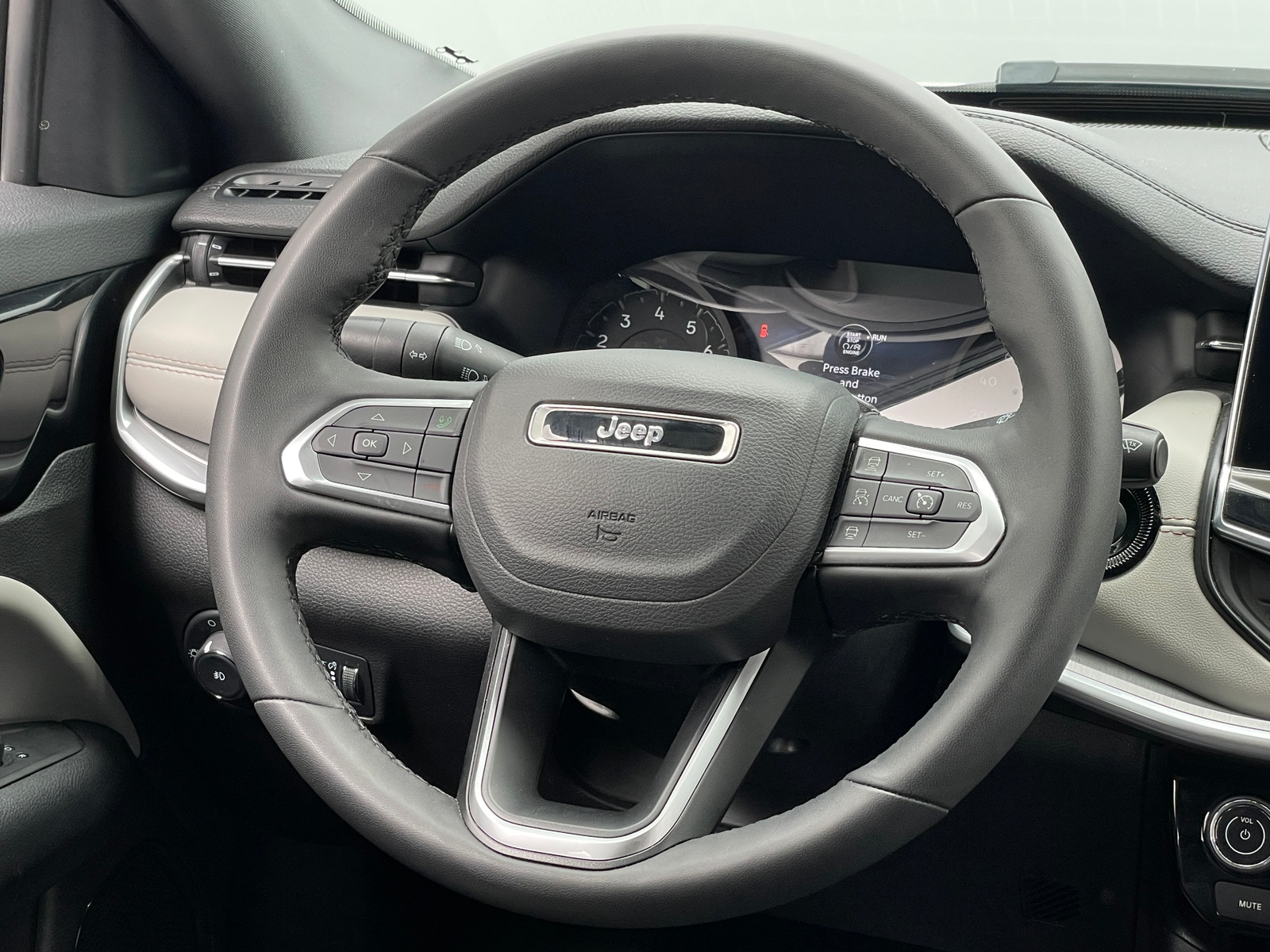 Thumbnail: 2025 Jeep Compass - 4
