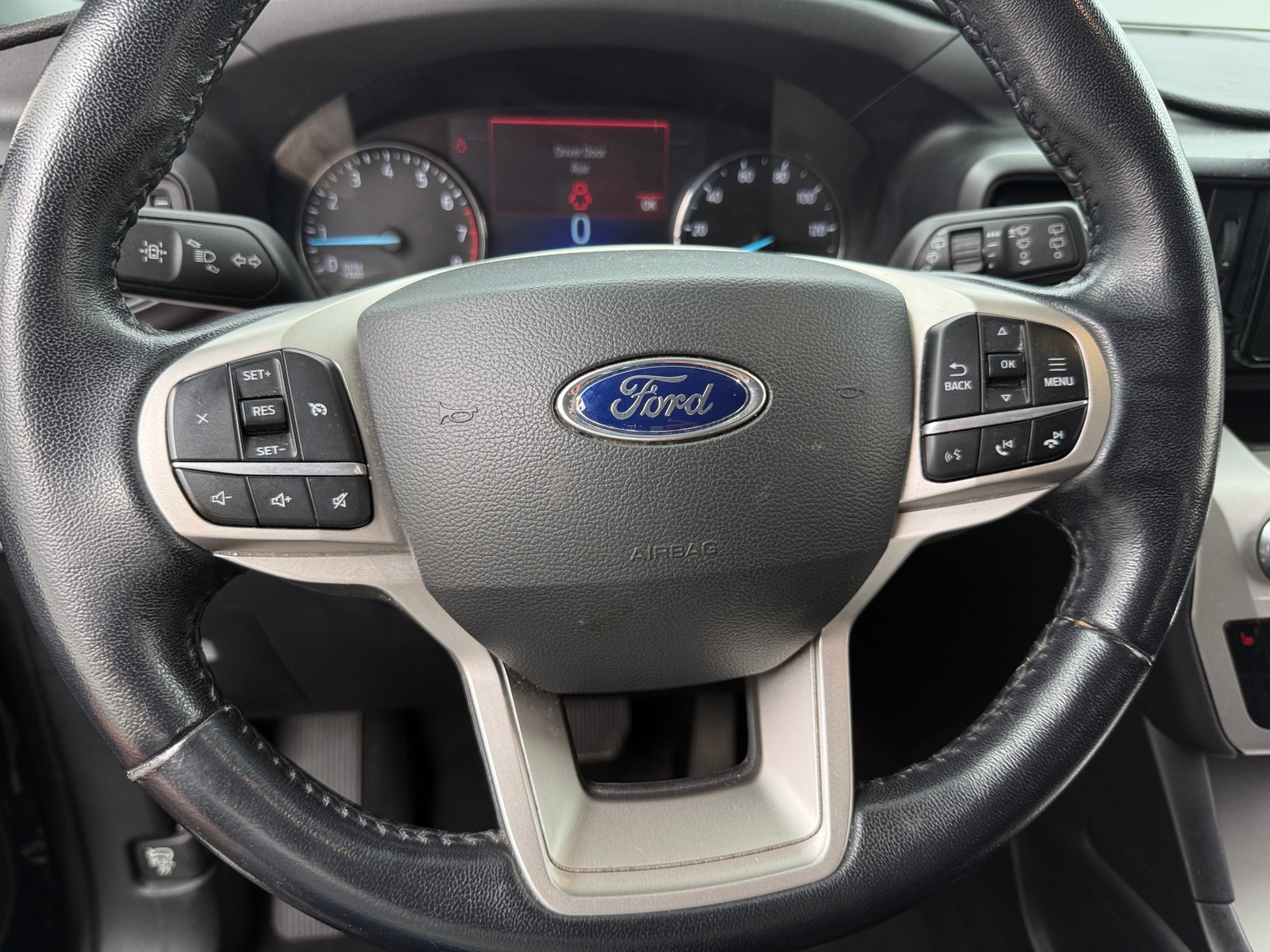 Thumbnail: 2022 Ford Explorer - 5