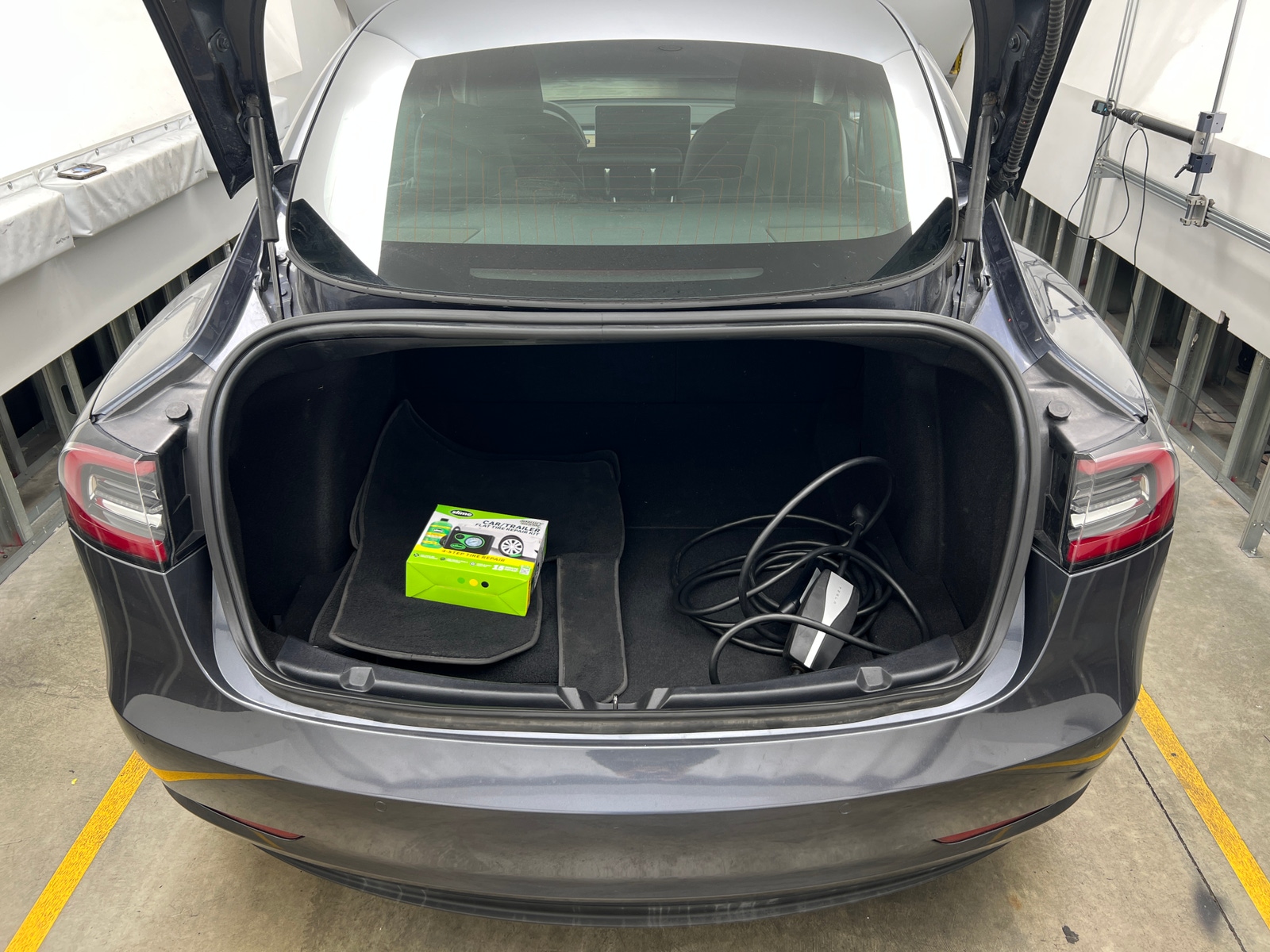 Thumbnail: 2020 Tesla Model 3 - 6
