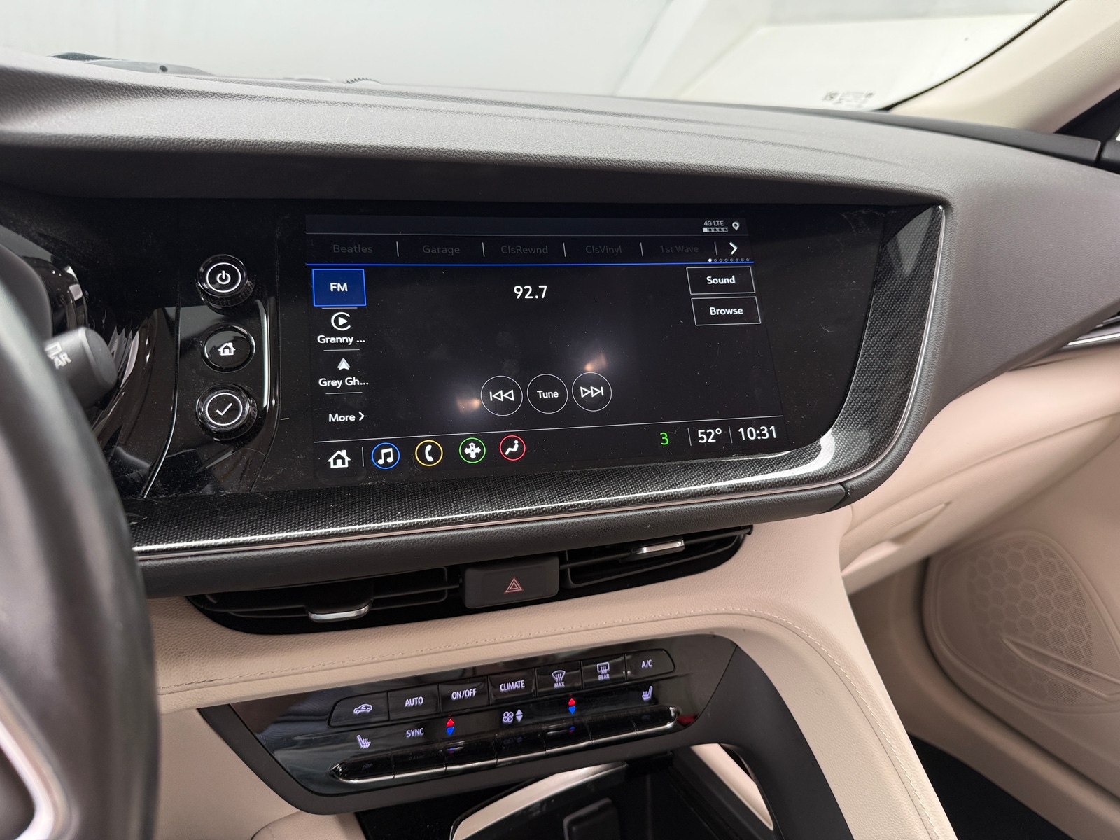 Thumbnail: 2023 Buick Envision - 3