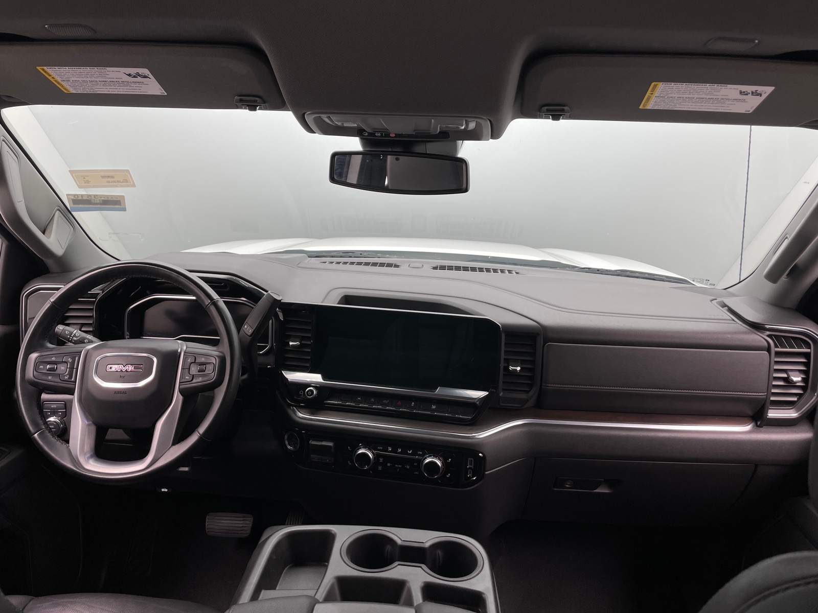 Thumbnail: 2025 GMC Sierra 1500 - 2