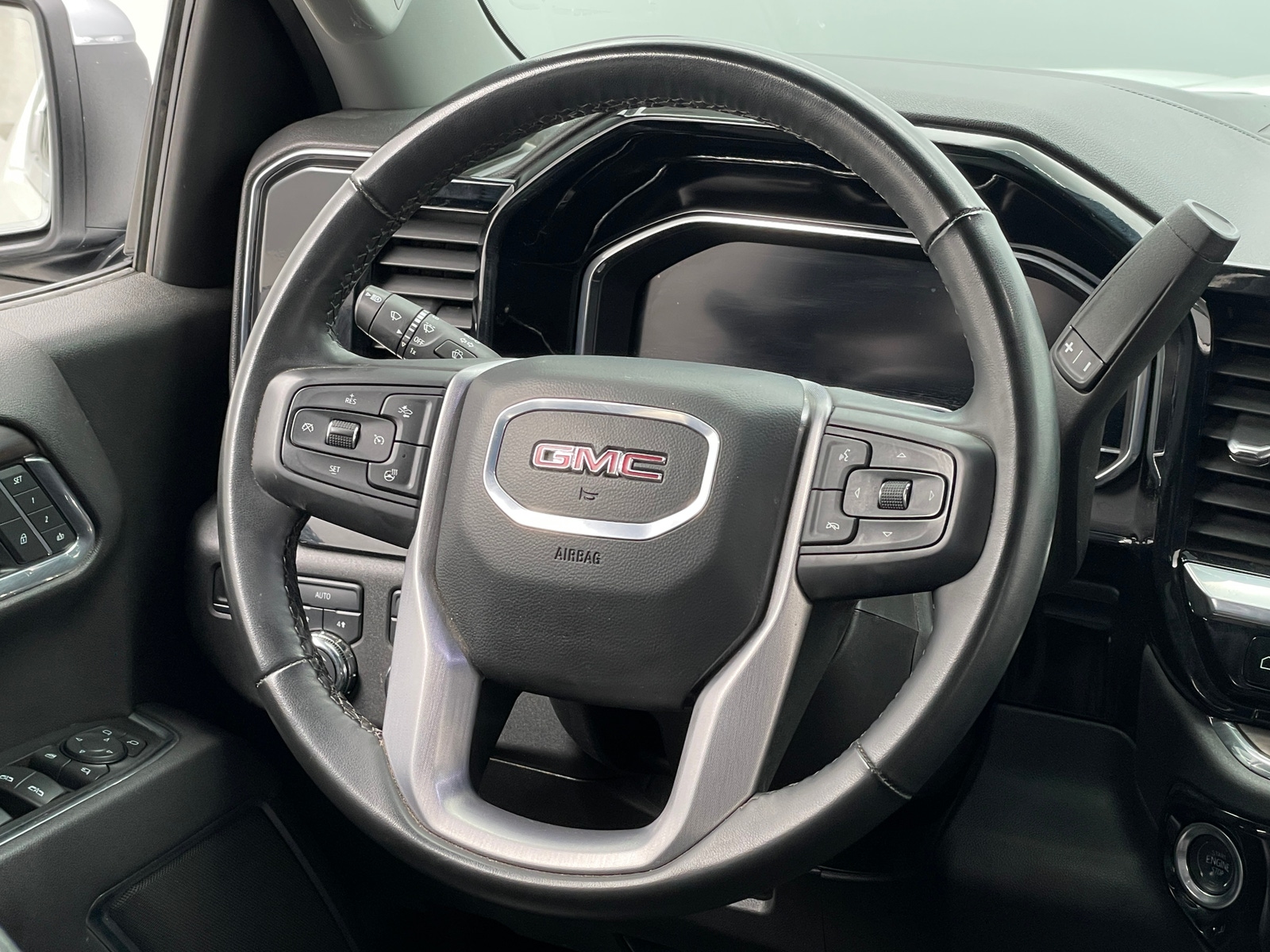 Thumbnail: 2025 GMC Sierra 1500 - 4