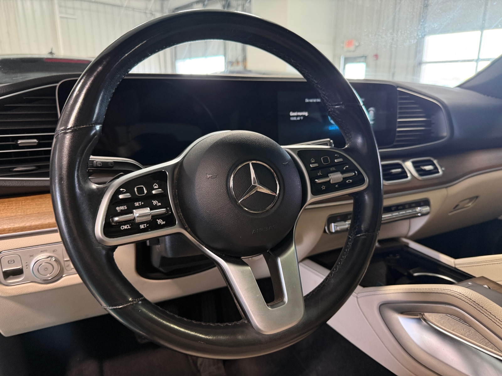 Thumbnail: 2021 Mercedes-Benz GLE - 4
