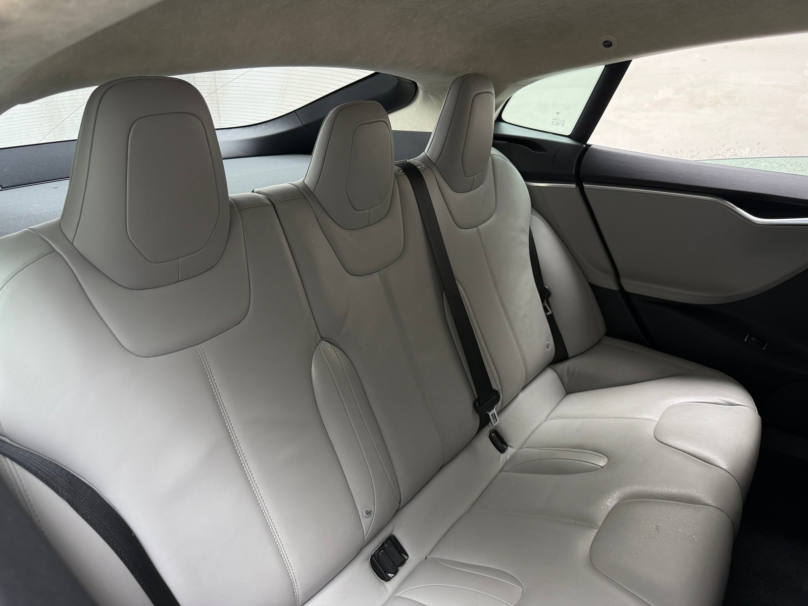 Thumbnail: 2016 Tesla Model S - 5
