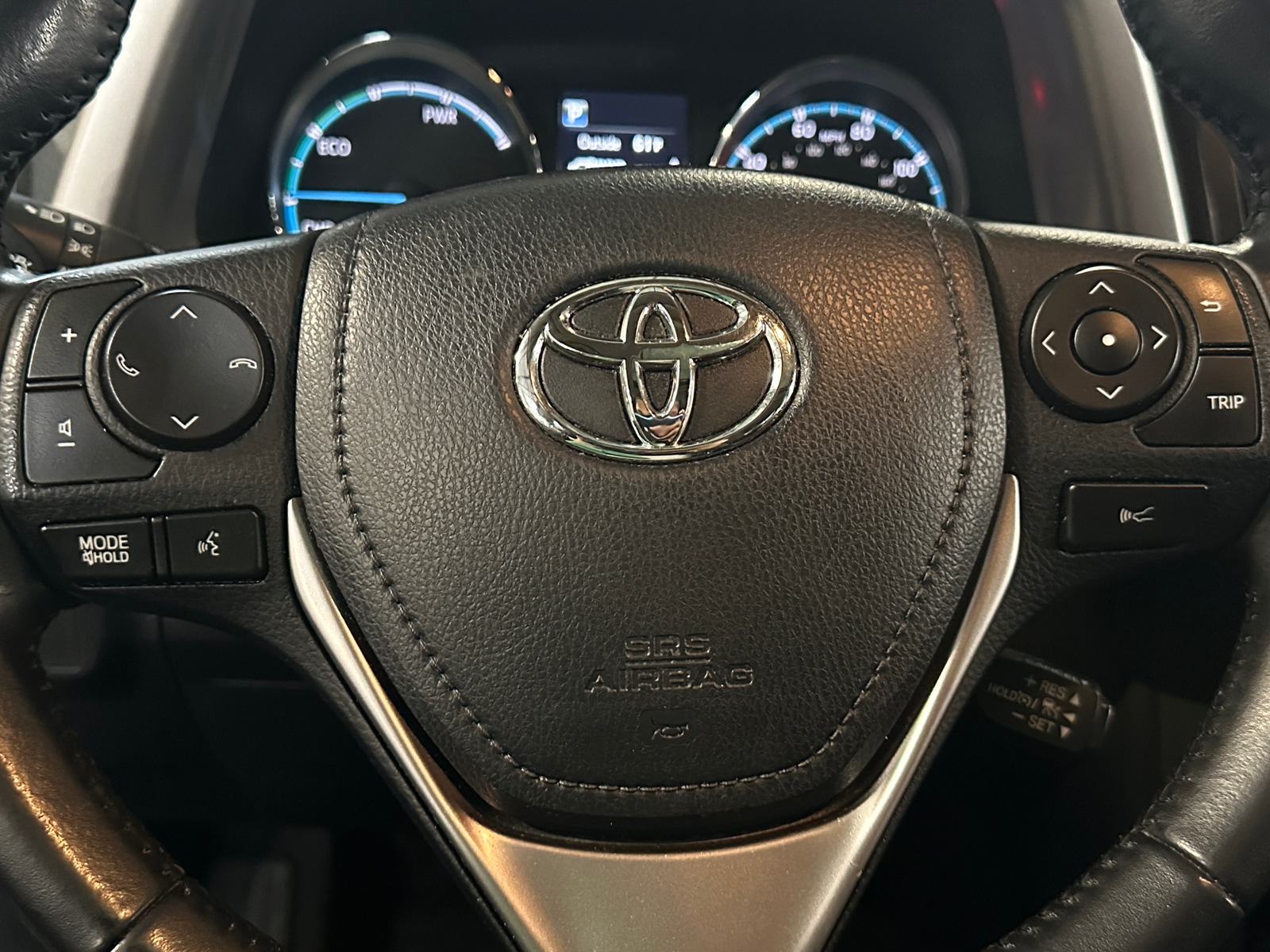 Thumbnail: 2018 Toyota RAV4 - 4