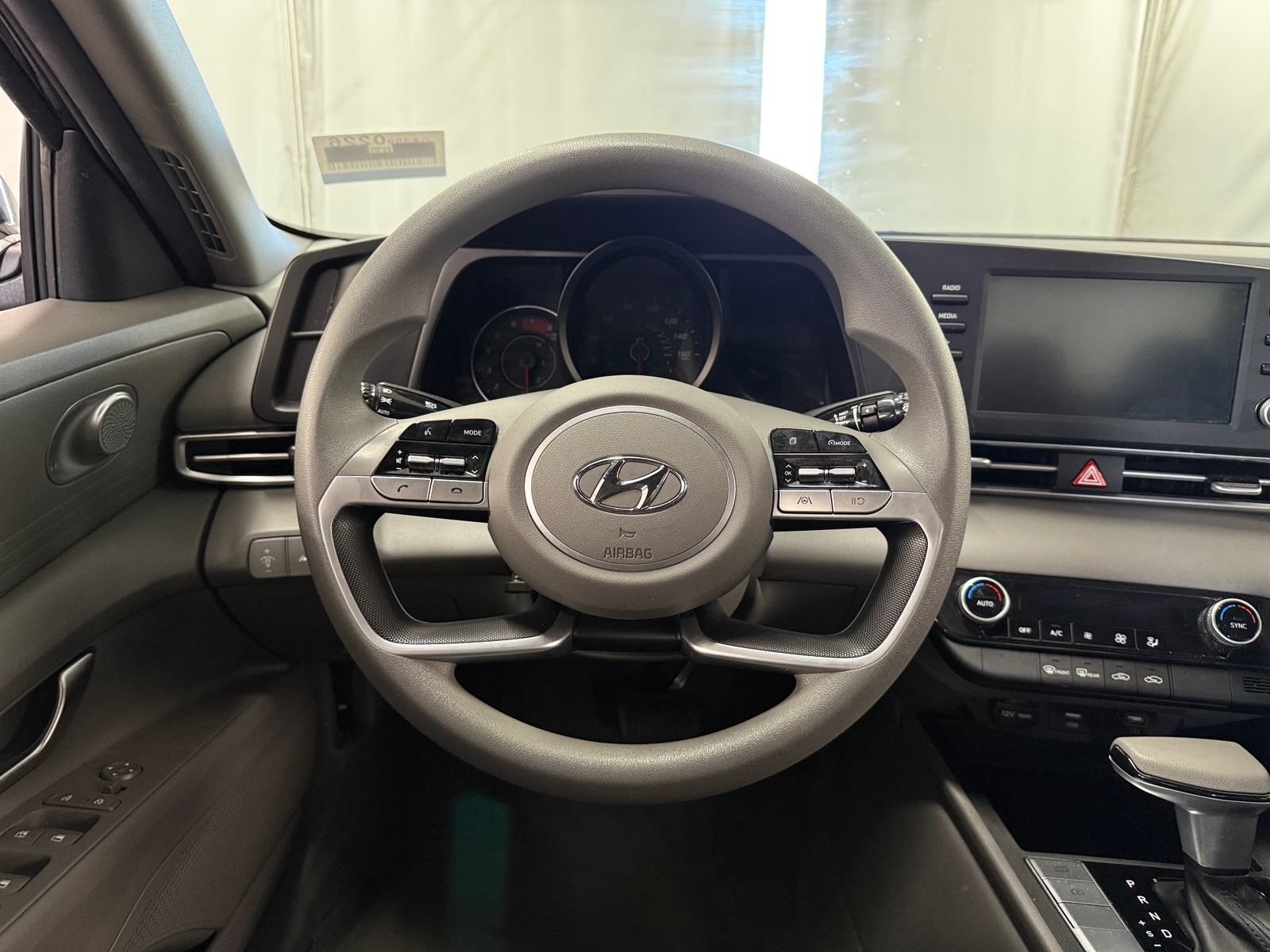 Thumbnail: 2023 Hyundai Elantra - 5
