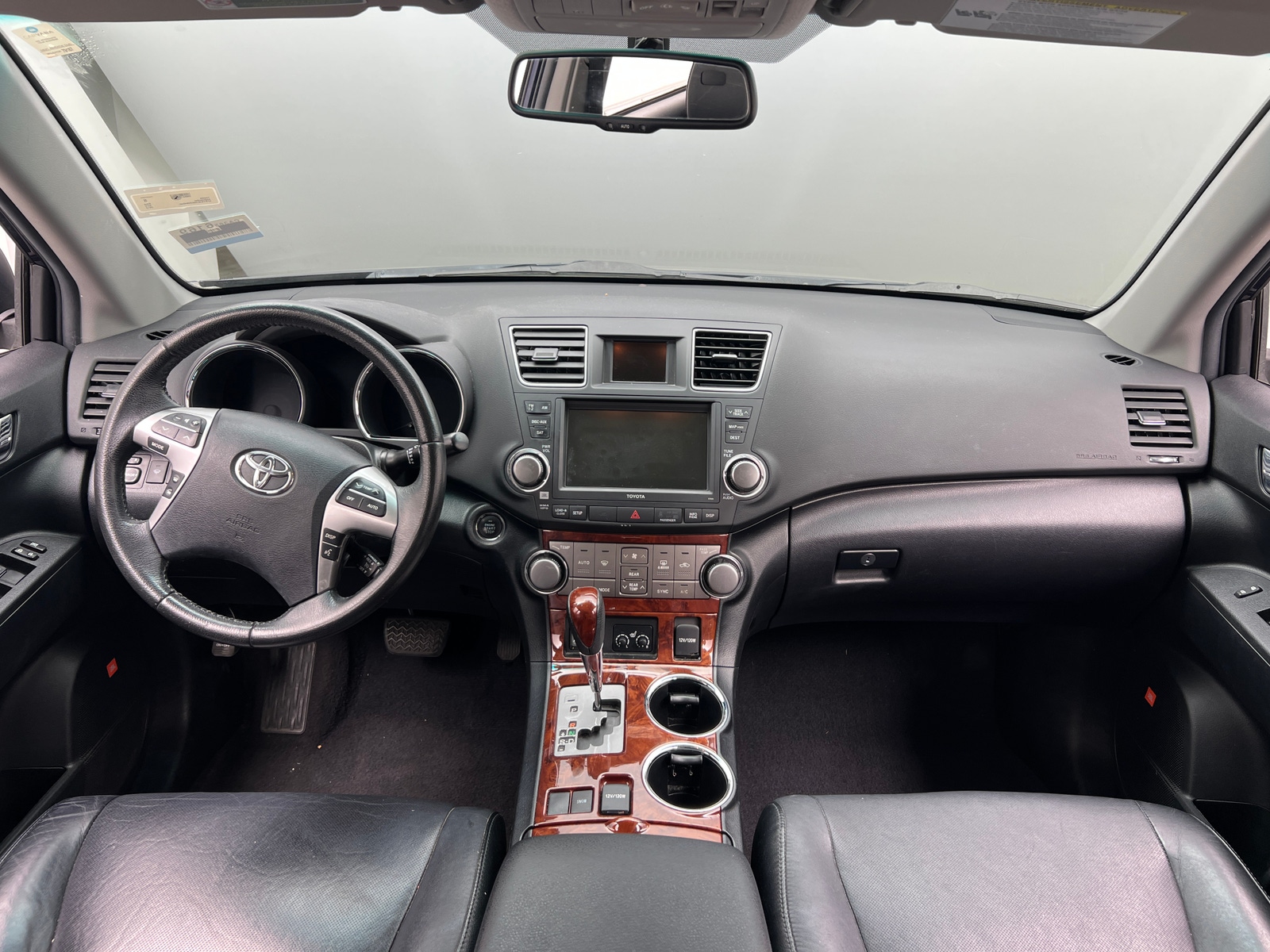 Thumbnail: 2012 Toyota Highlander - 2