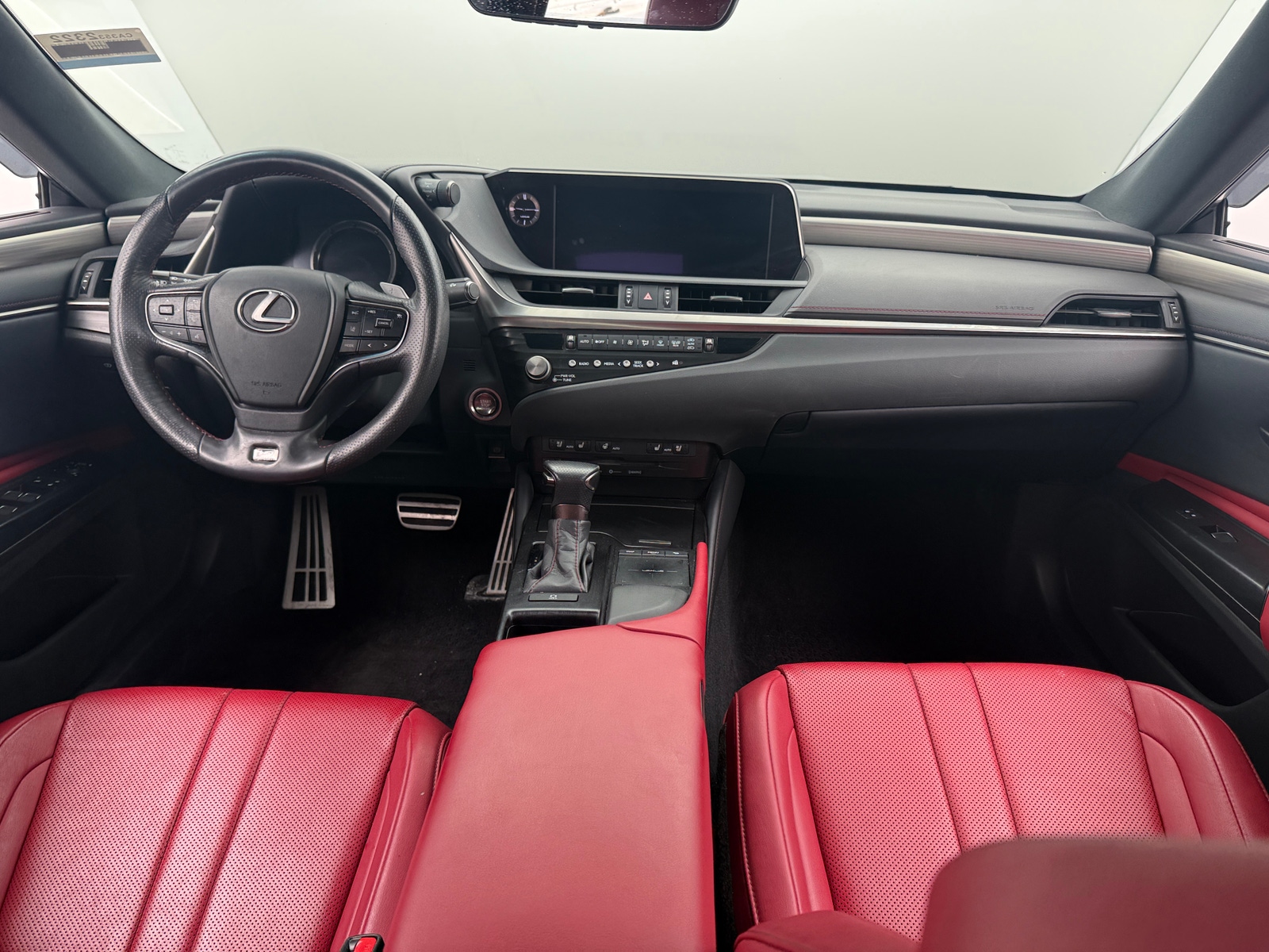 Thumbnail: 2021 Lexus ES - 2