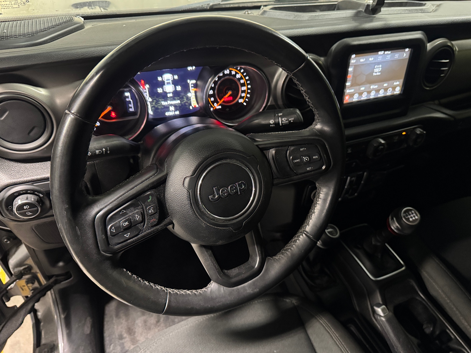 Thumbnail: 2021 Jeep Gladiator - 5