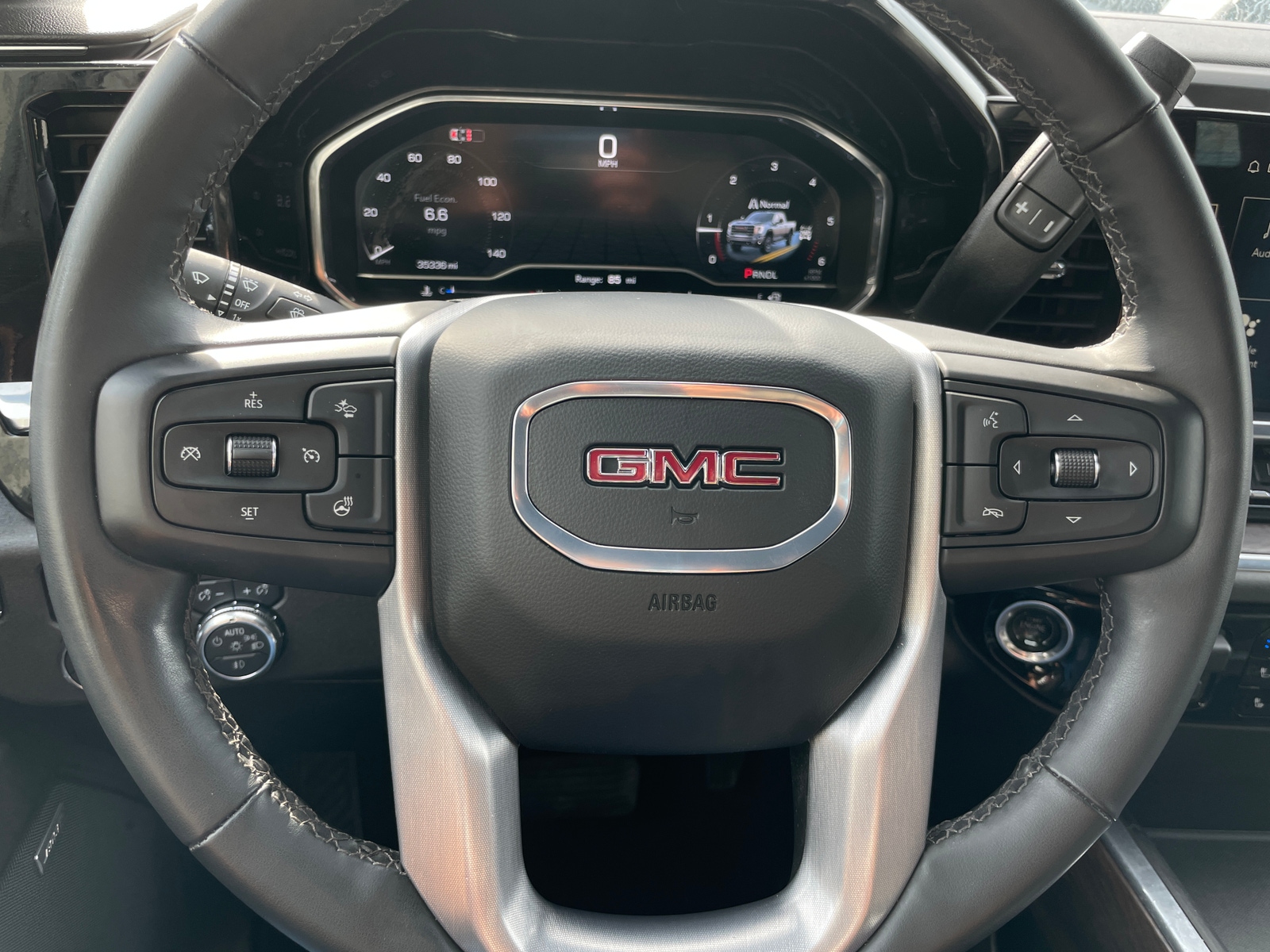 Thumbnail: 2024 GMC Sierra 3500 - 4