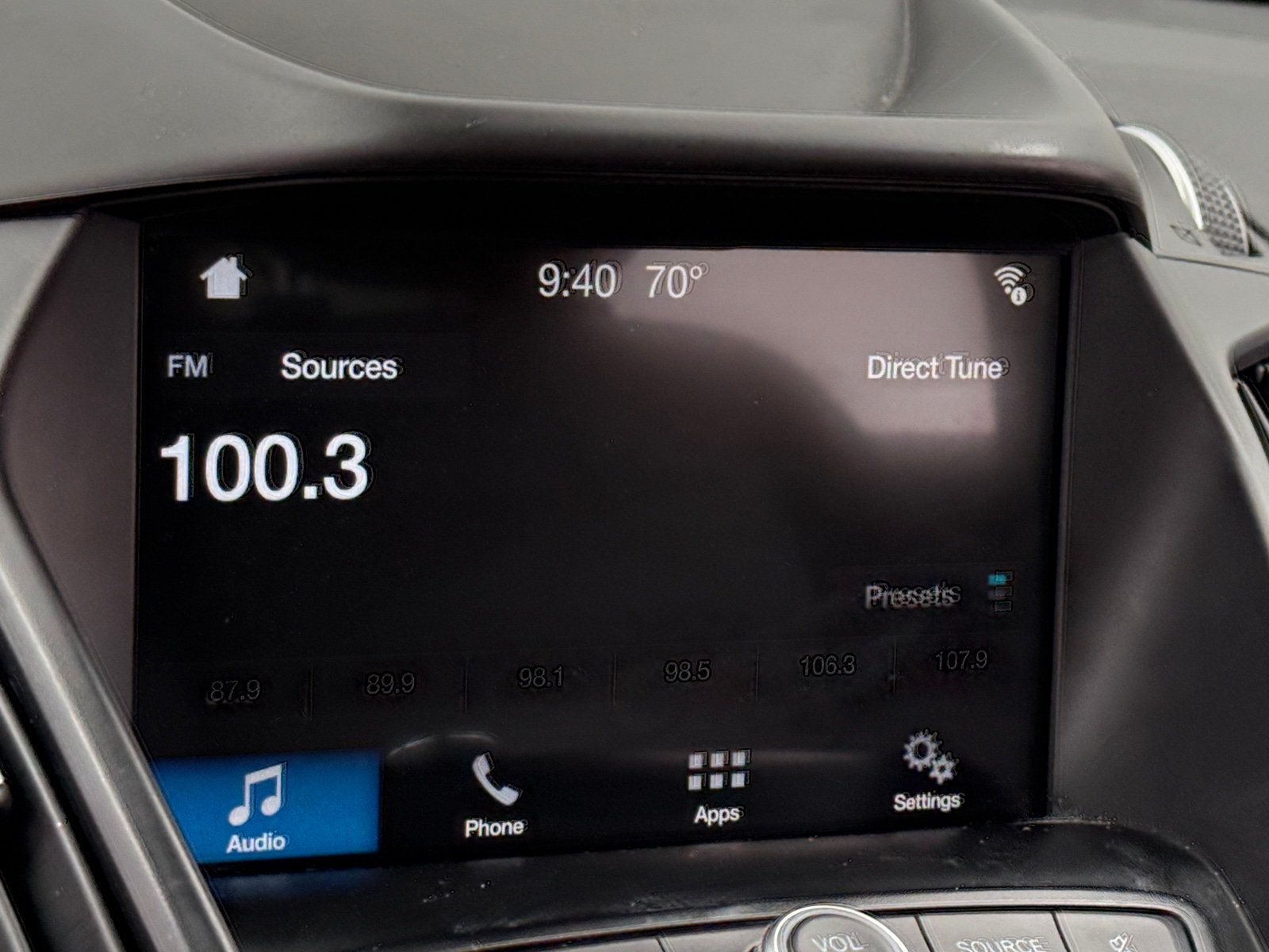 Thumbnail: 2019 Ford Escape - 4