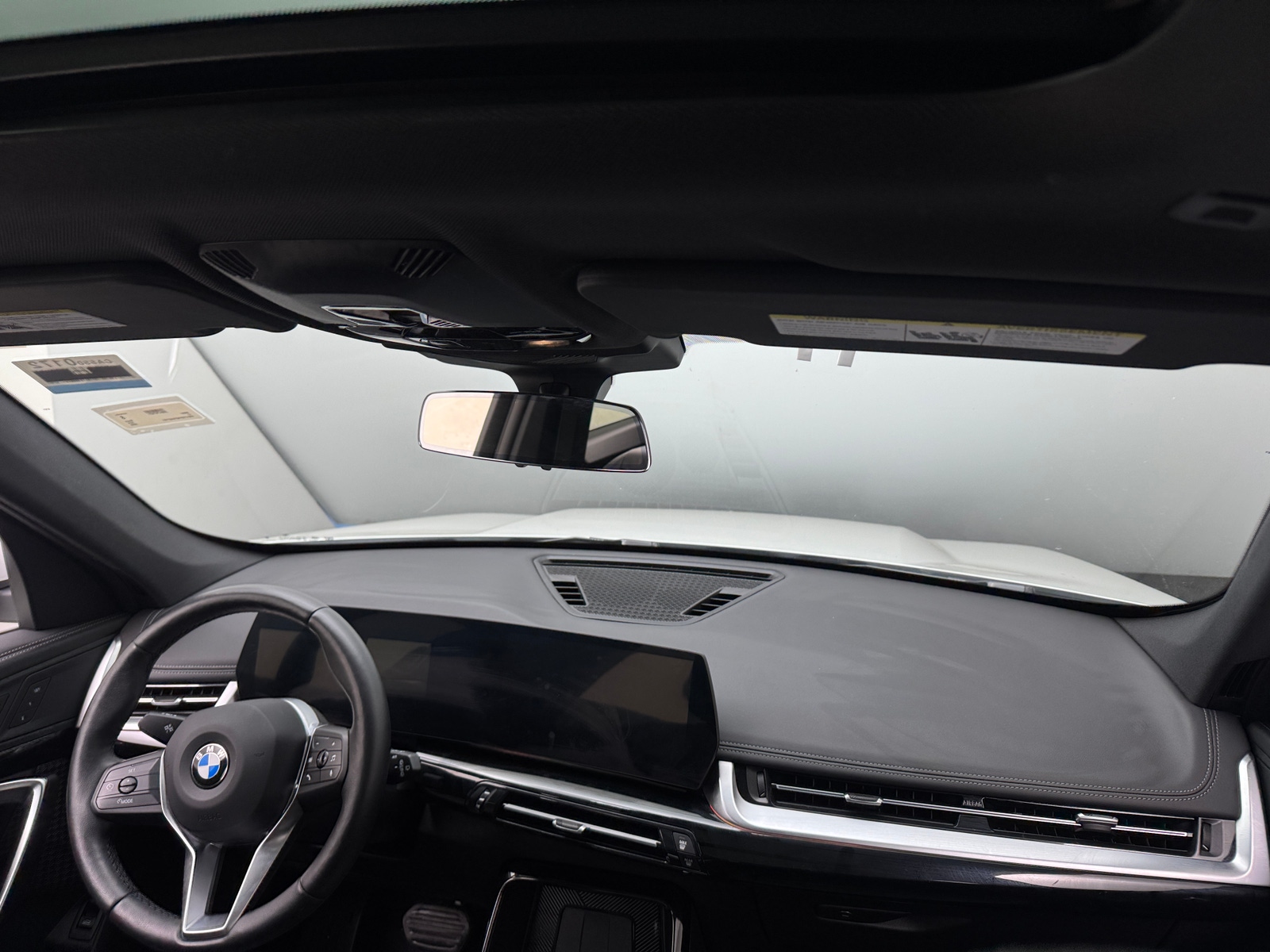 Thumbnail: 2026 BMW X1 - 2