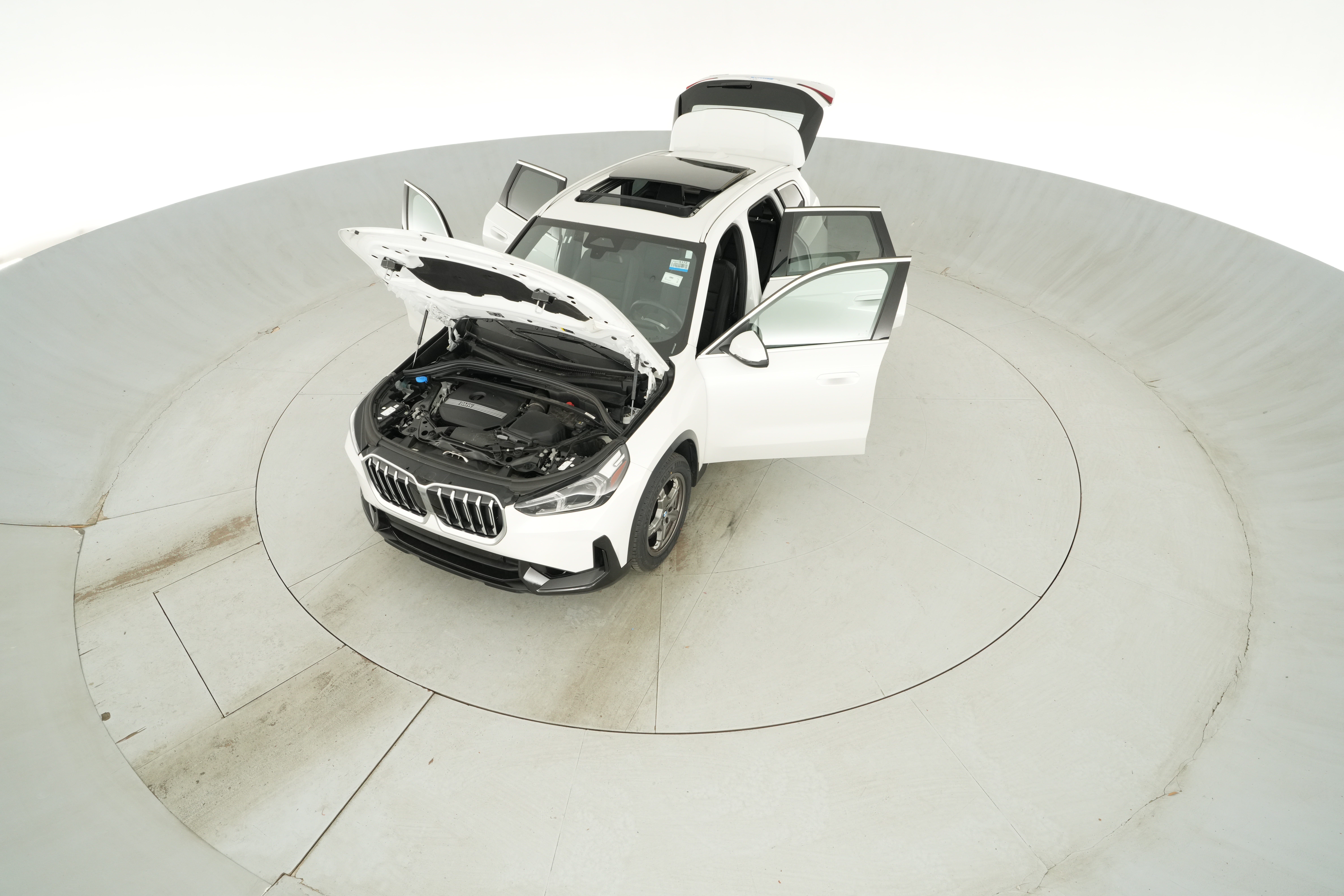 2026 BMW X1 28i - Photo 39