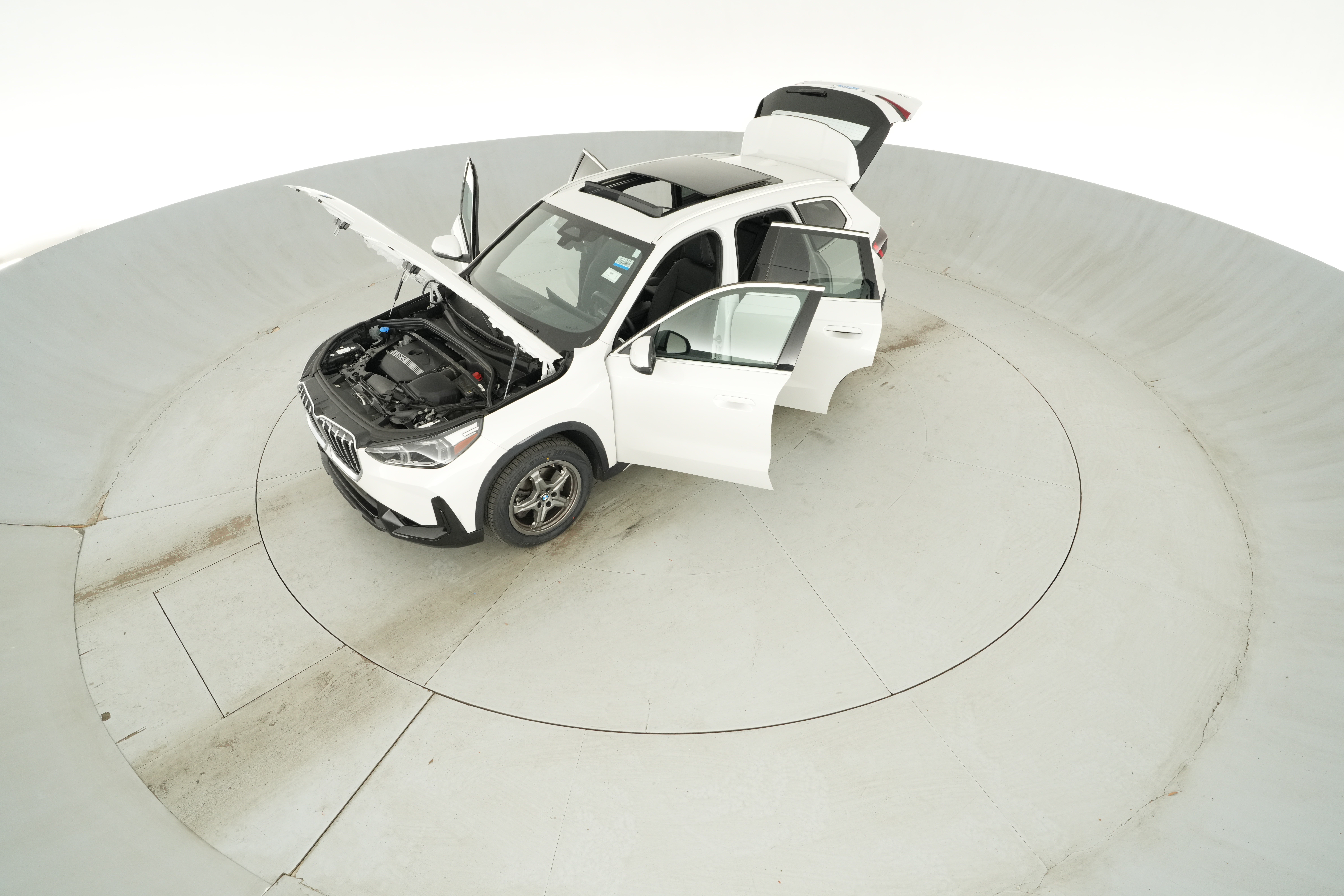 2026 BMW X1 28i - Photo 40