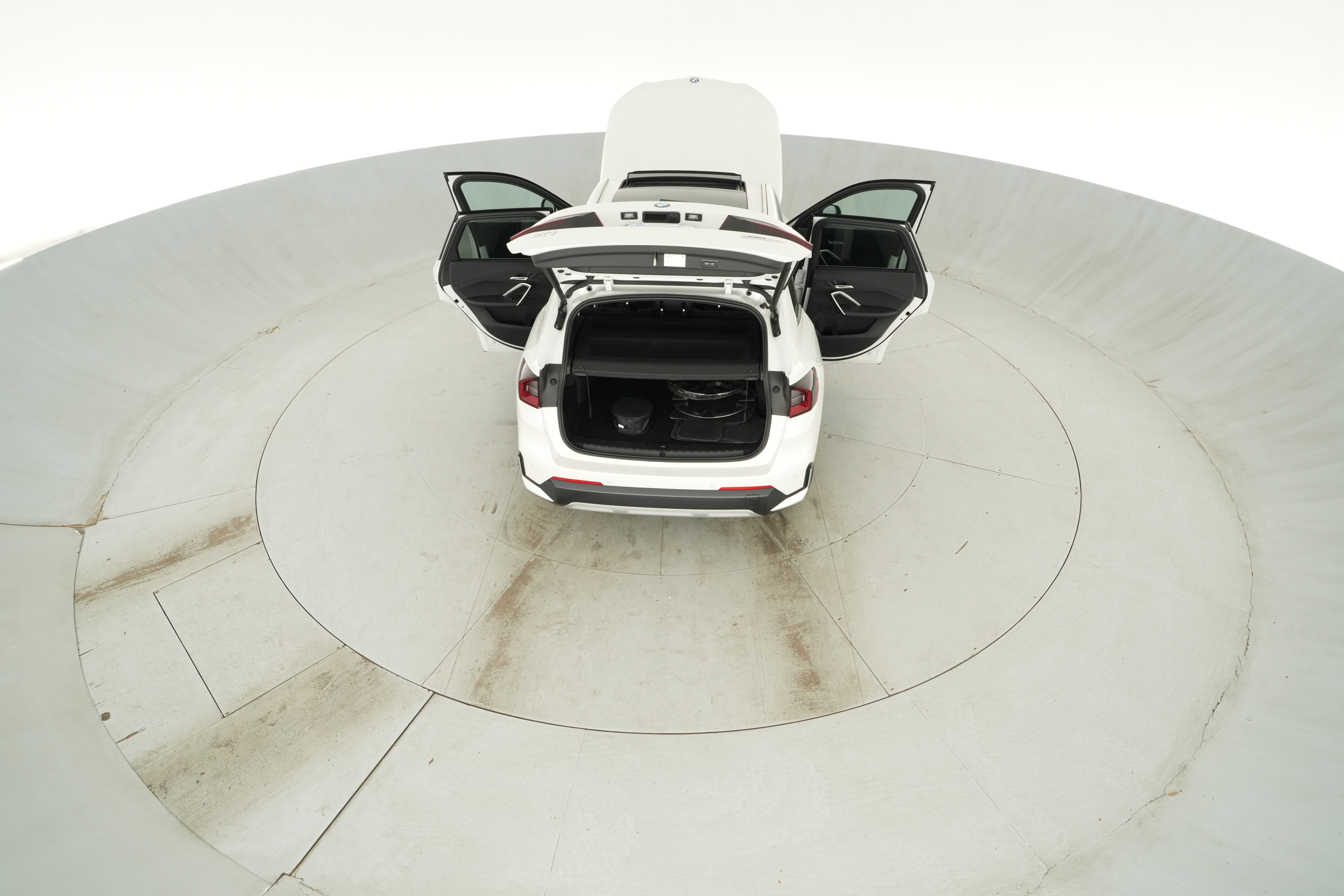 2026 BMW X1 28i - Photo 46