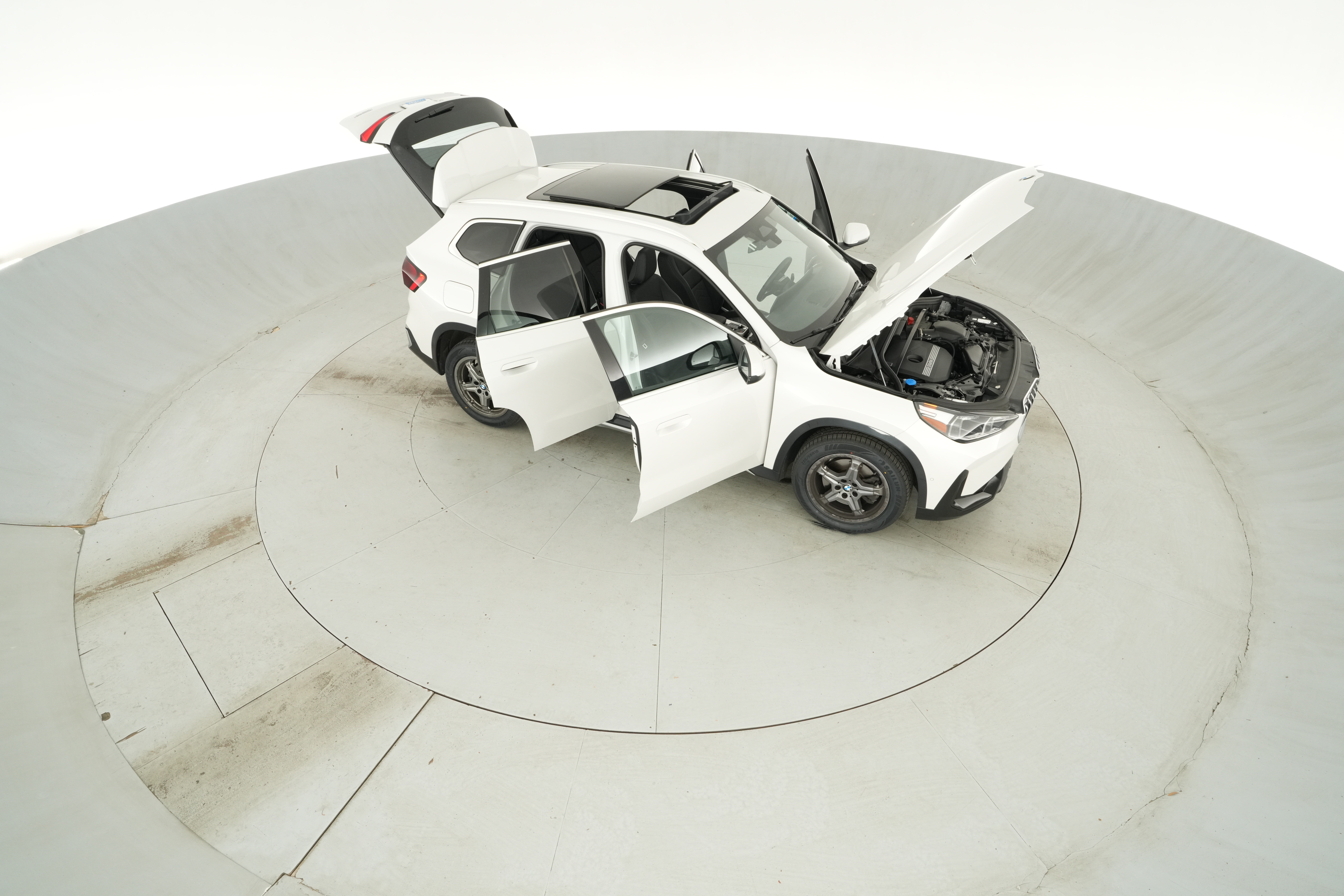 2026 BMW X1 28i - Photo 51