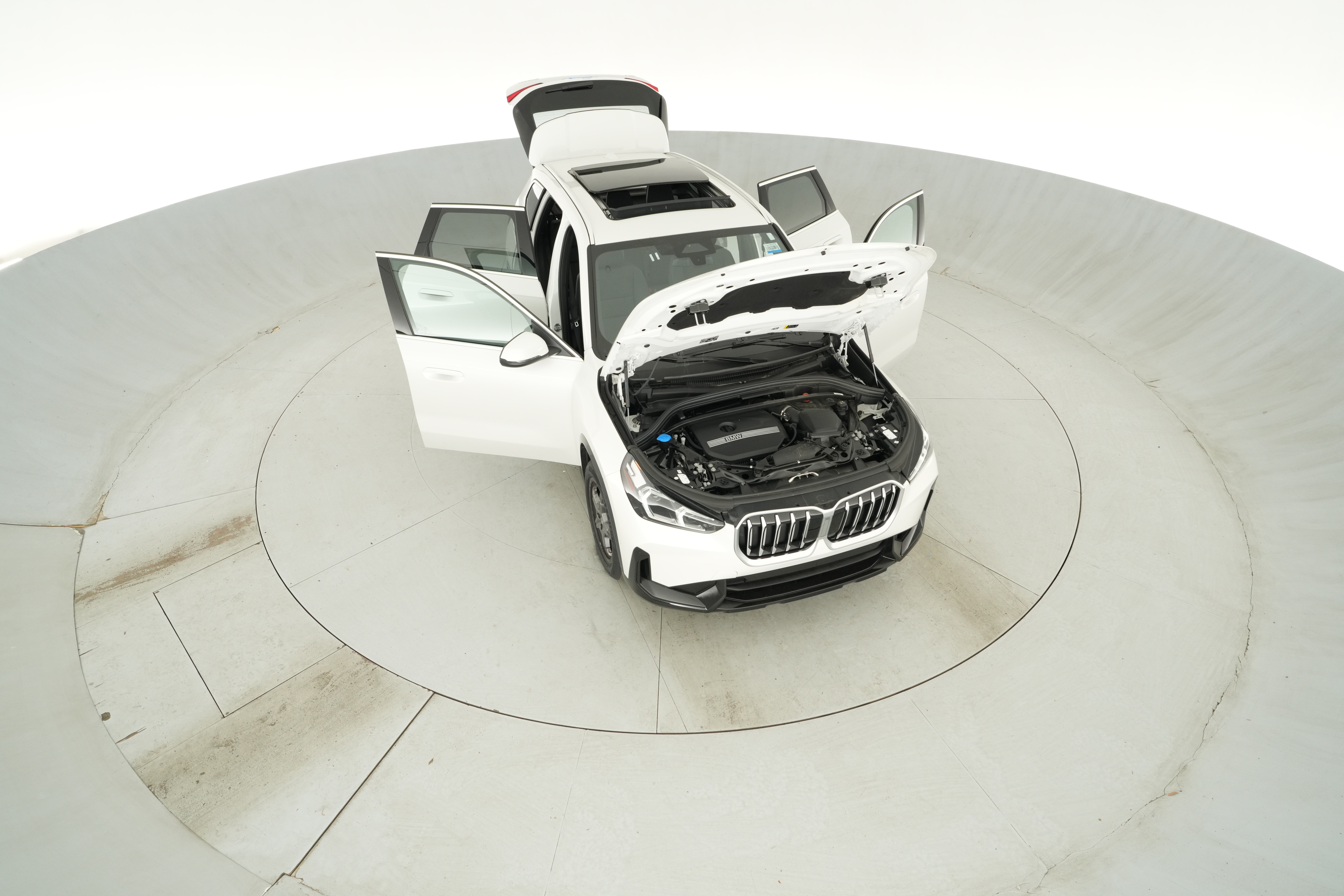2026 BMW X1 28i - Photo 53