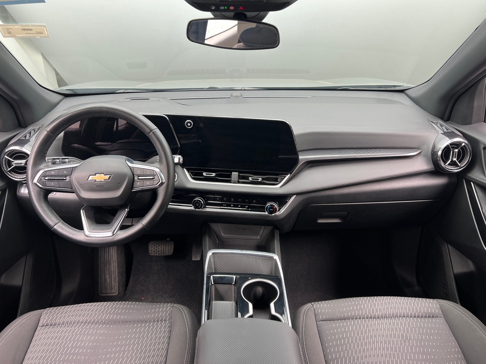 Thumbnail: 2025 Chevrolet Equinox - 3