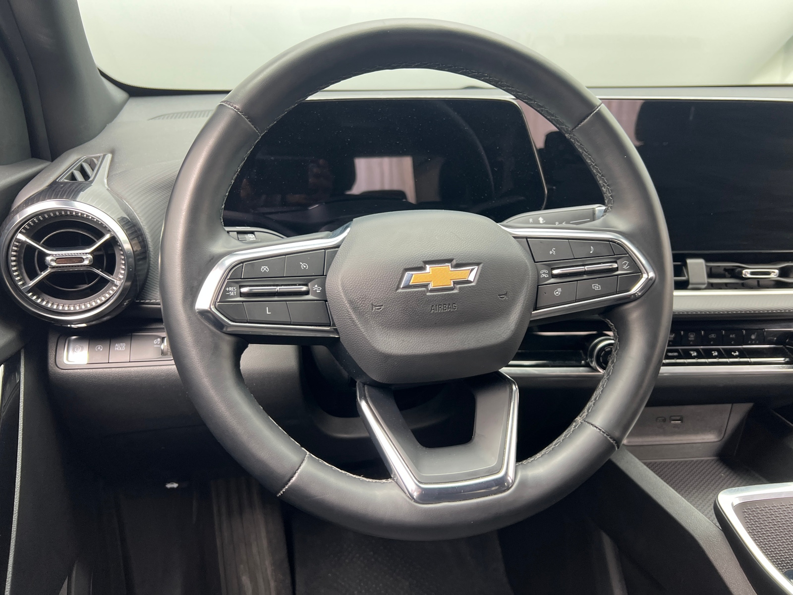 Thumbnail: 2025 Chevrolet Equinox - 5