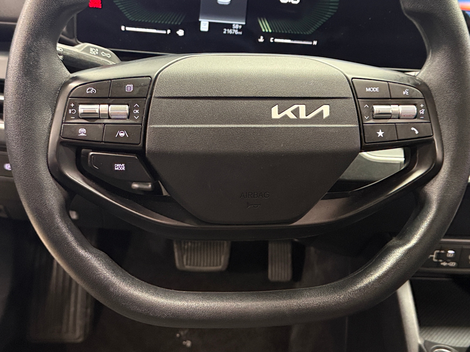 Thumbnail: 2025 Kia K4 - 5