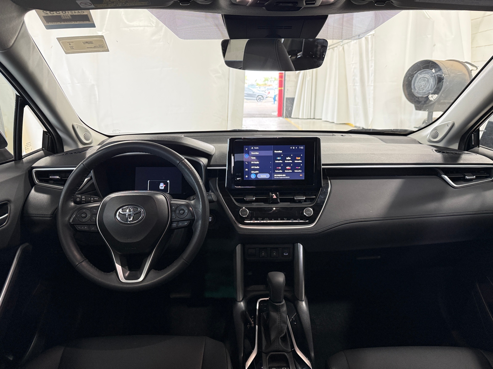 Thumbnail: 2024 Toyota Corolla Cross - 2