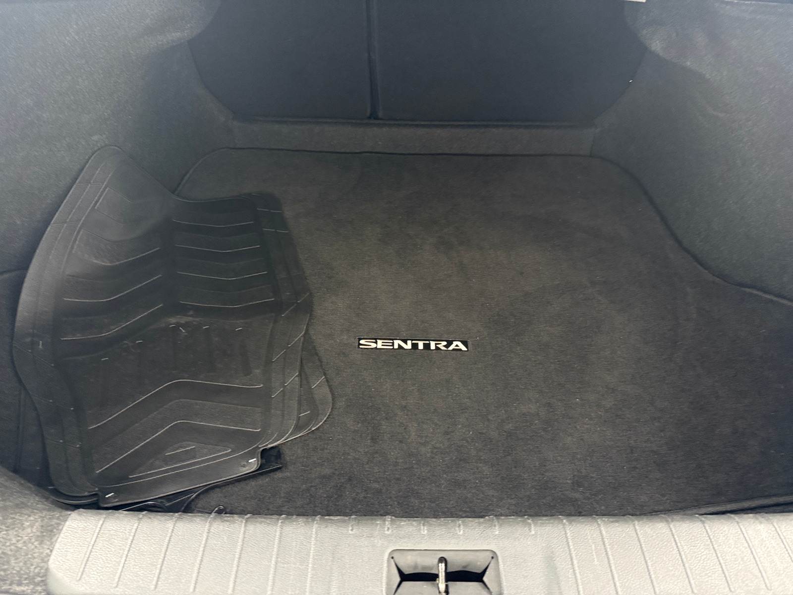 Thumbnail: 2025 Nissan Sentra - 7