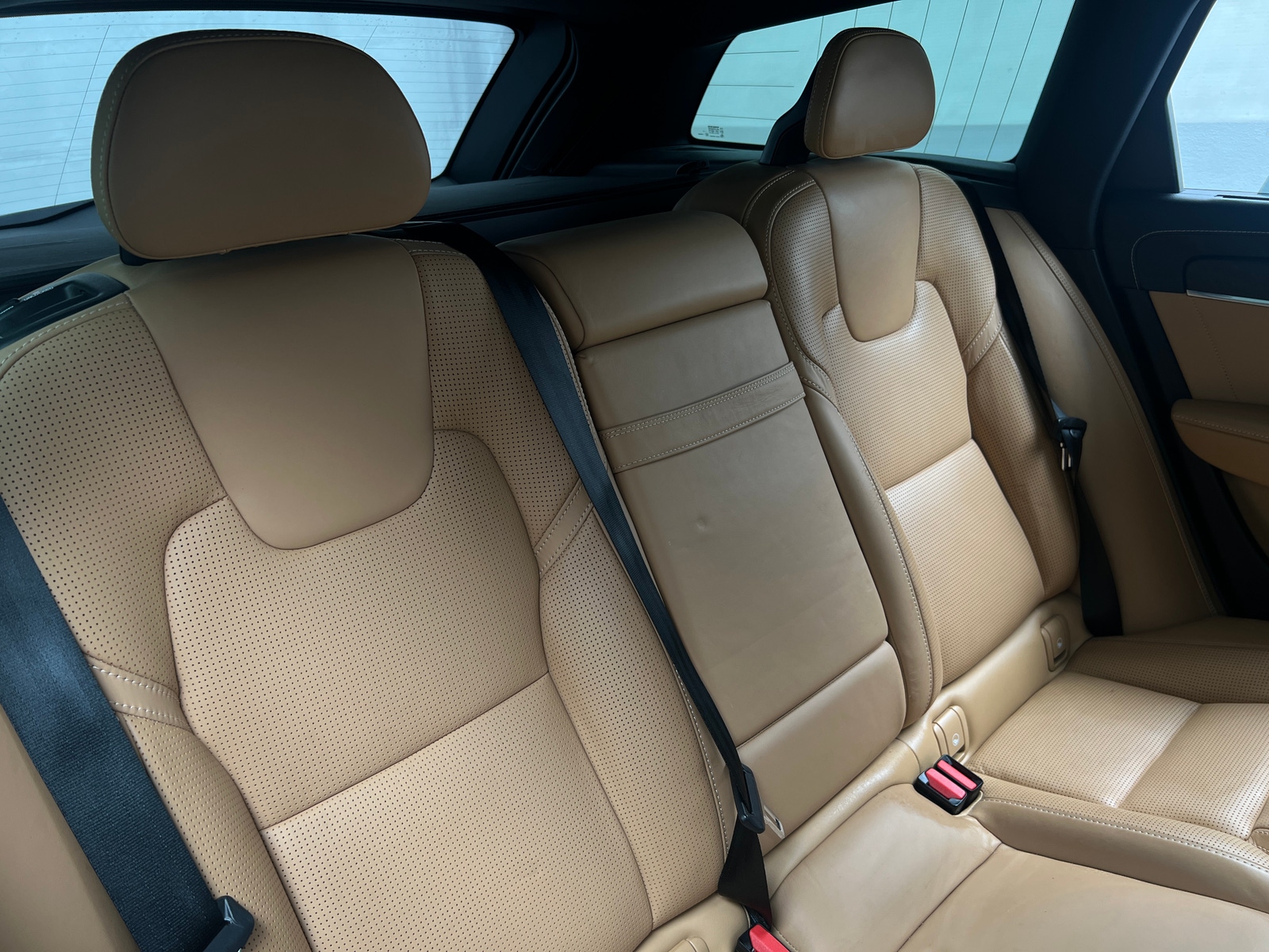 Thumbnail: 2018 Volvo V90 - 5
