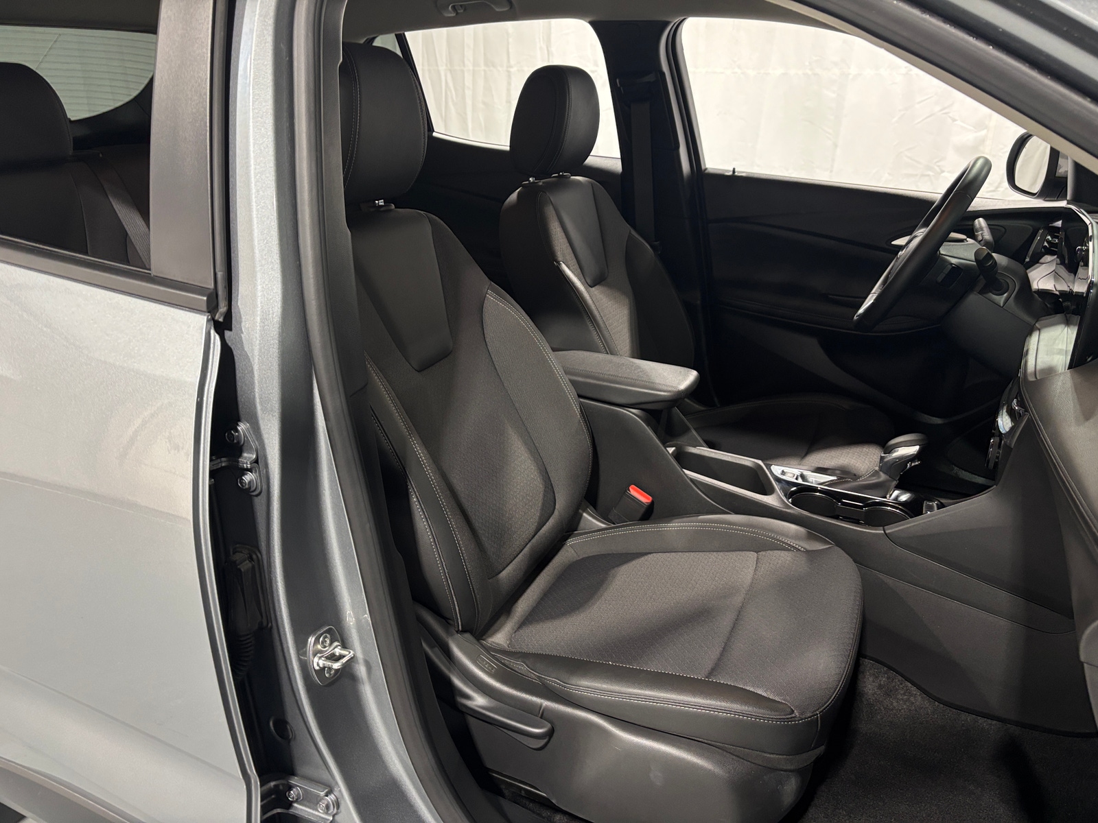 Thumbnail: 2025 Buick Encore GX - 2