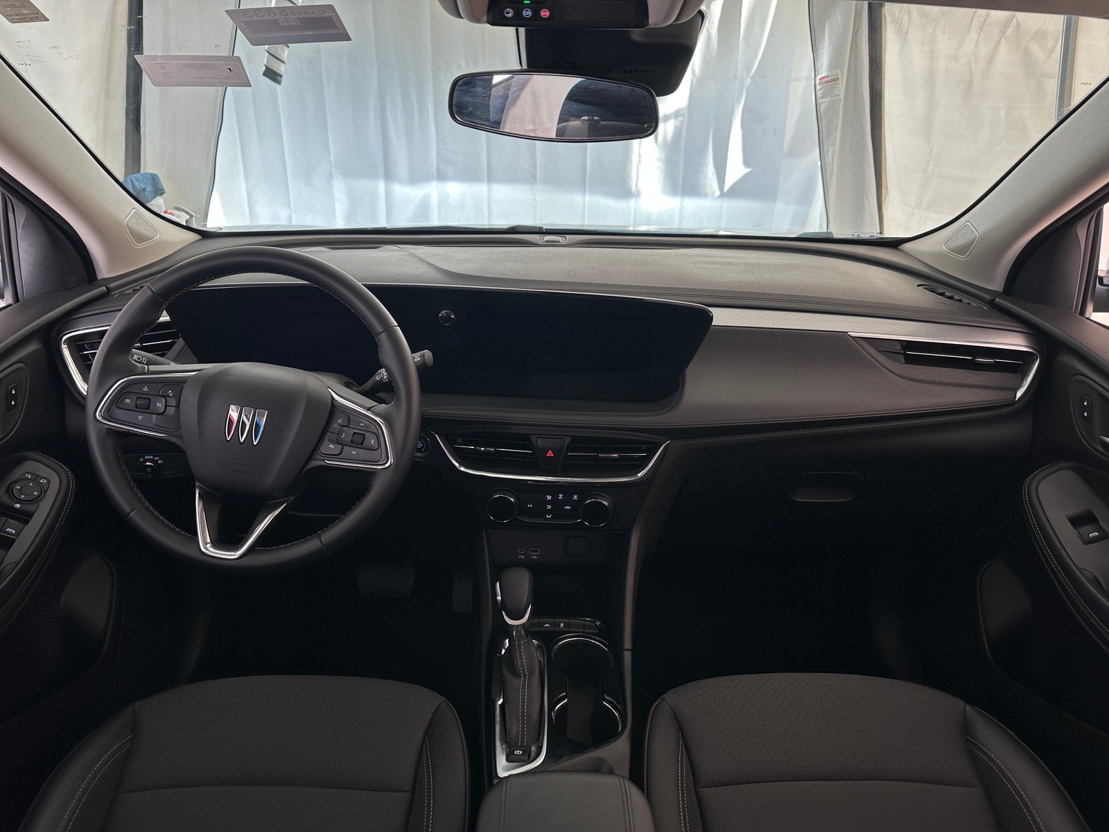 Thumbnail: 2025 Buick Encore GX - 3
