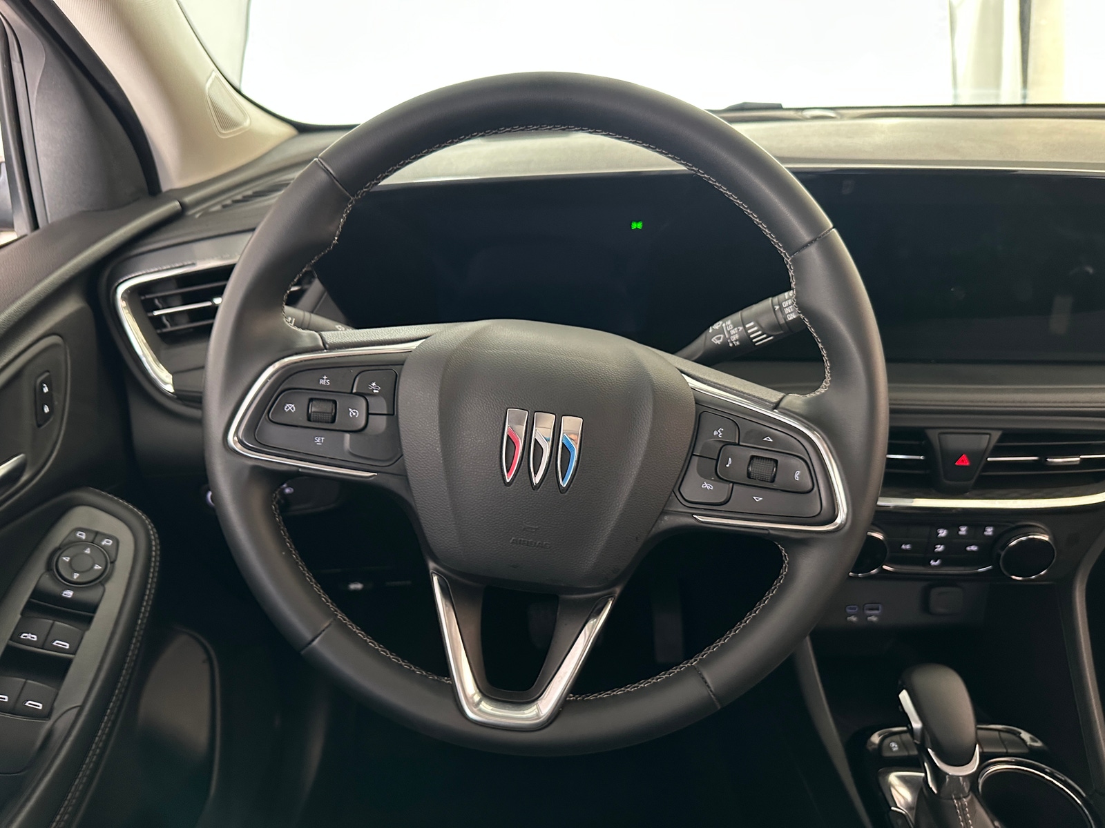 Thumbnail: 2025 Buick Encore GX - 5