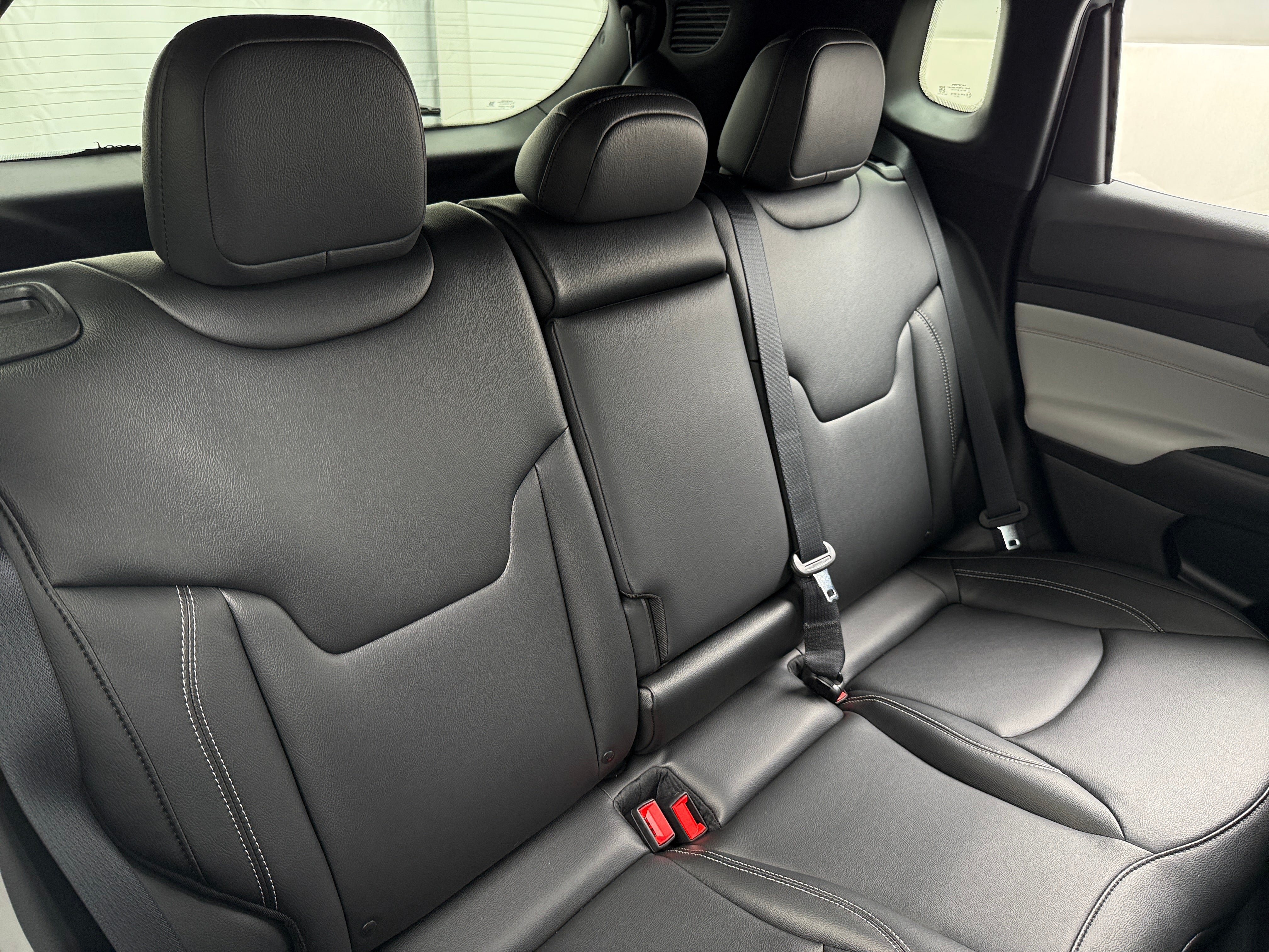 2026 Jeep Compass Limited - Photo 3